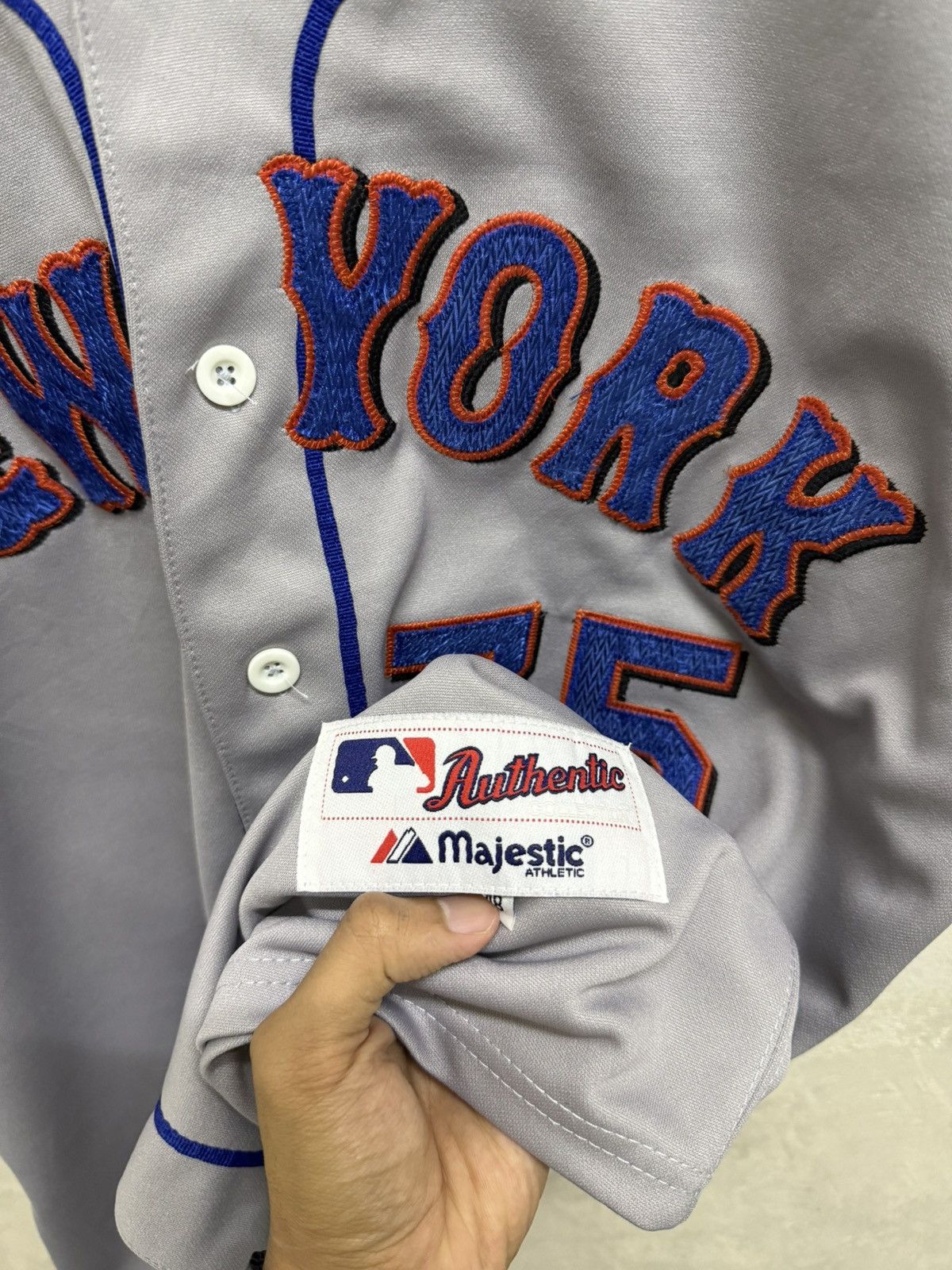 MLB 2000s Majestic New York Mets Rodriguez Jersey Size US L / EU 52-54 / 3 - 5 Thumbnail
