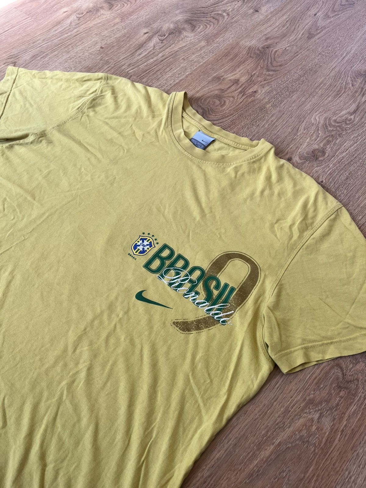 Nike Vintage Nike Brasil Brazil #9 Ronaldo y2k football soccer Size US XL / EU 56 / 4 - 2 Thumbnail