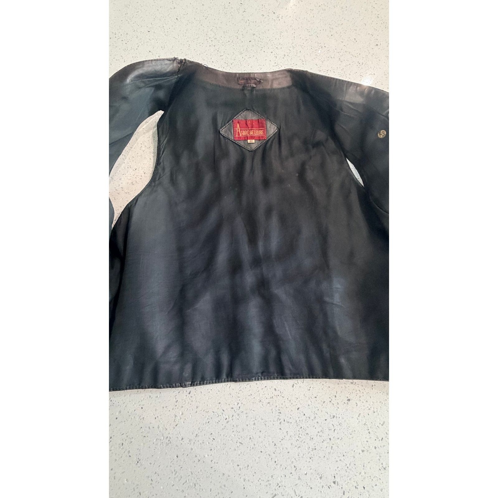 Harley Davidson Vintage Harley Davidson Black Leather Vest Size 44 Size US L / EU 52-54 / 3 - 7 Thumbnail
