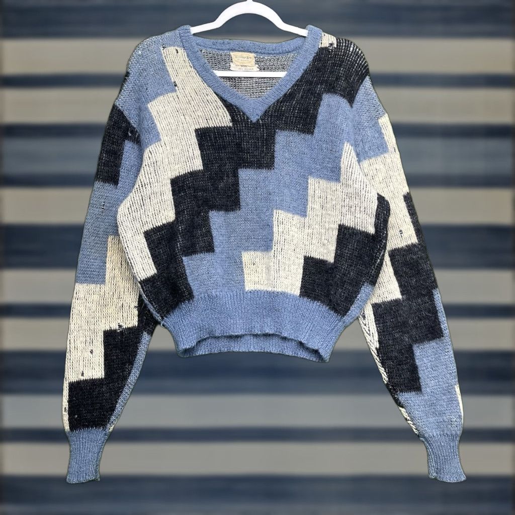 Coogi Vintage 80s Mohair Sweater Womens Medium Cropped Coogi Geometric 90s Wool Knit Size M / US 6-8 / IT 42-44 - 1 Thumbnail
