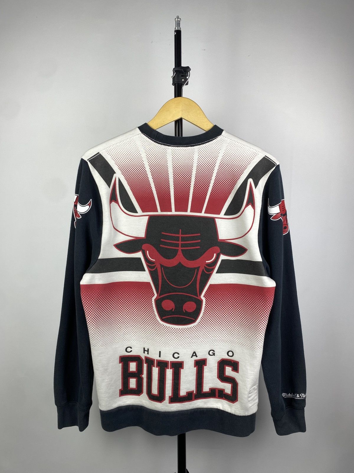 Mitchell & Ness Mitchell & Ness Chicago Bulls Michael Jordan Sweatshirt Size US M / EU 48-50 / 2 - 11 Thumbnail