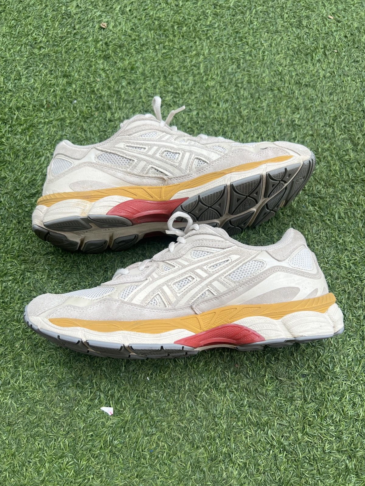 Asics ASICS GEL-NYC Cream Oatmeal 1201a789 Size US 9 / EU 42 - 3 Thumbnail