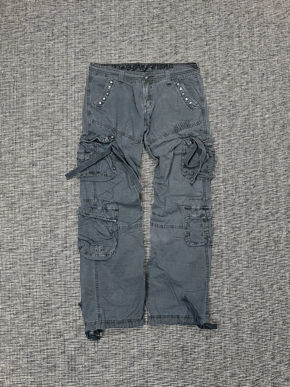 If Six Was Nine TuoGu multipocket cargo tactical pants bondage studded y2k Size US 32 / EU 48 - 1 Thumbnail
