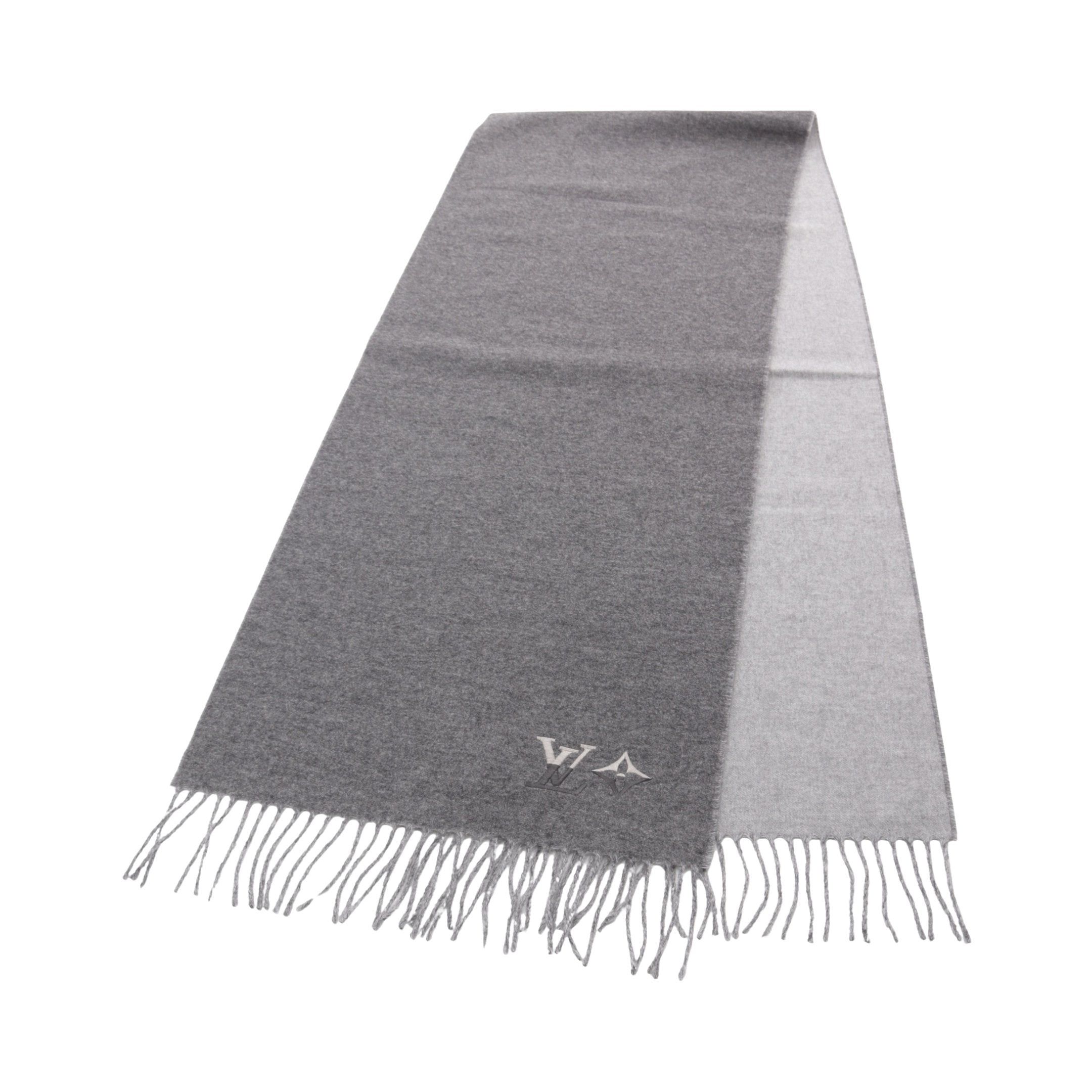 Louis Vuitton Louis Vuitton Lv Dual Scarf Cashmere Gray Size ONE SIZE - 1 Thumbnail