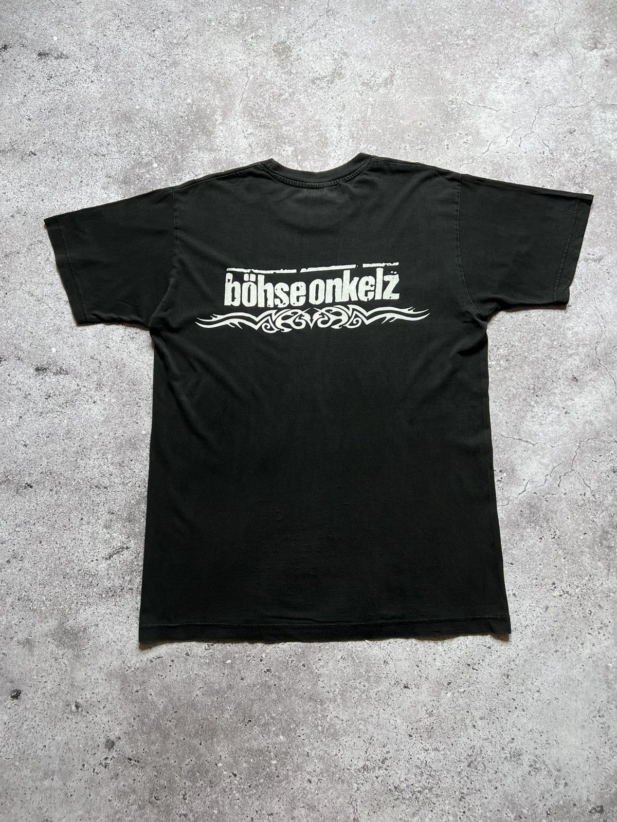Band Tees Vintage Bohse Onkelz Flame Band Rock T-shirt Size US XL / EU 56 / 4 - 13 Thumbnail