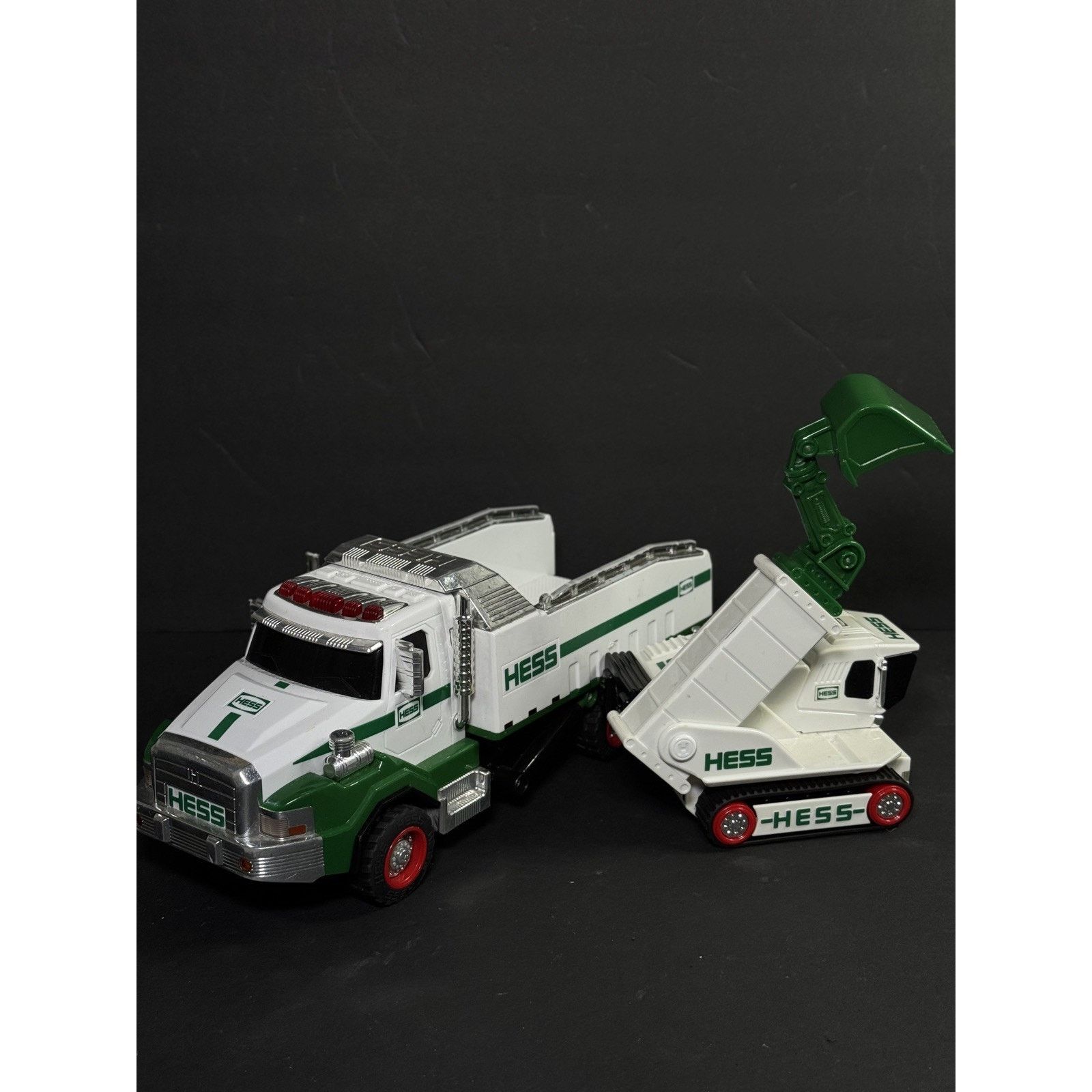 & Other Stories HESS DUMP TRUCK AND LOADER 2011 *NO BOX* Size ONE SIZE - 12 Thumbnail