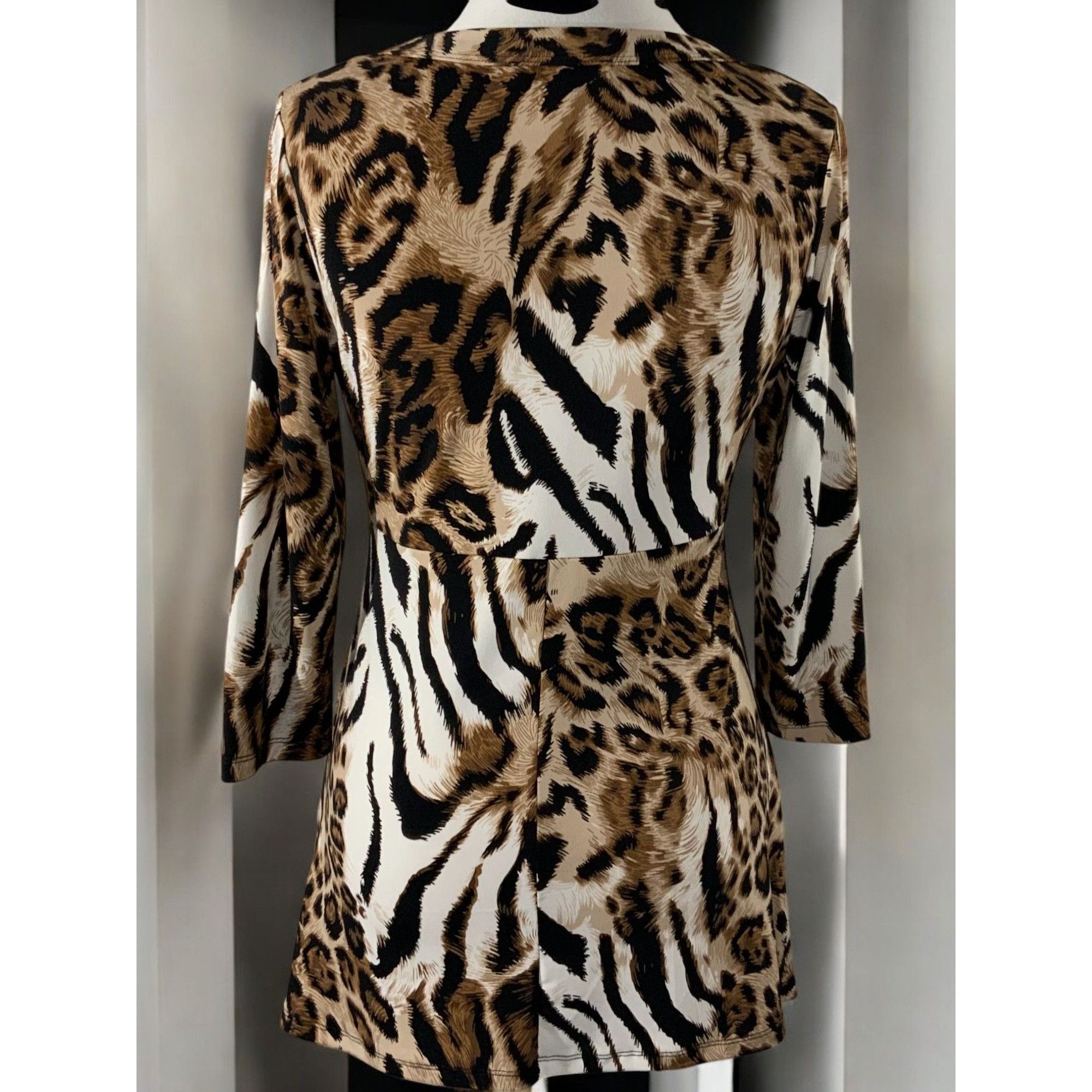 Designer Chaus Animal Print Brown Black Tunic Top Quarter Sleeve S Size S / US 4 / IT 40 - 3 Thumbnail