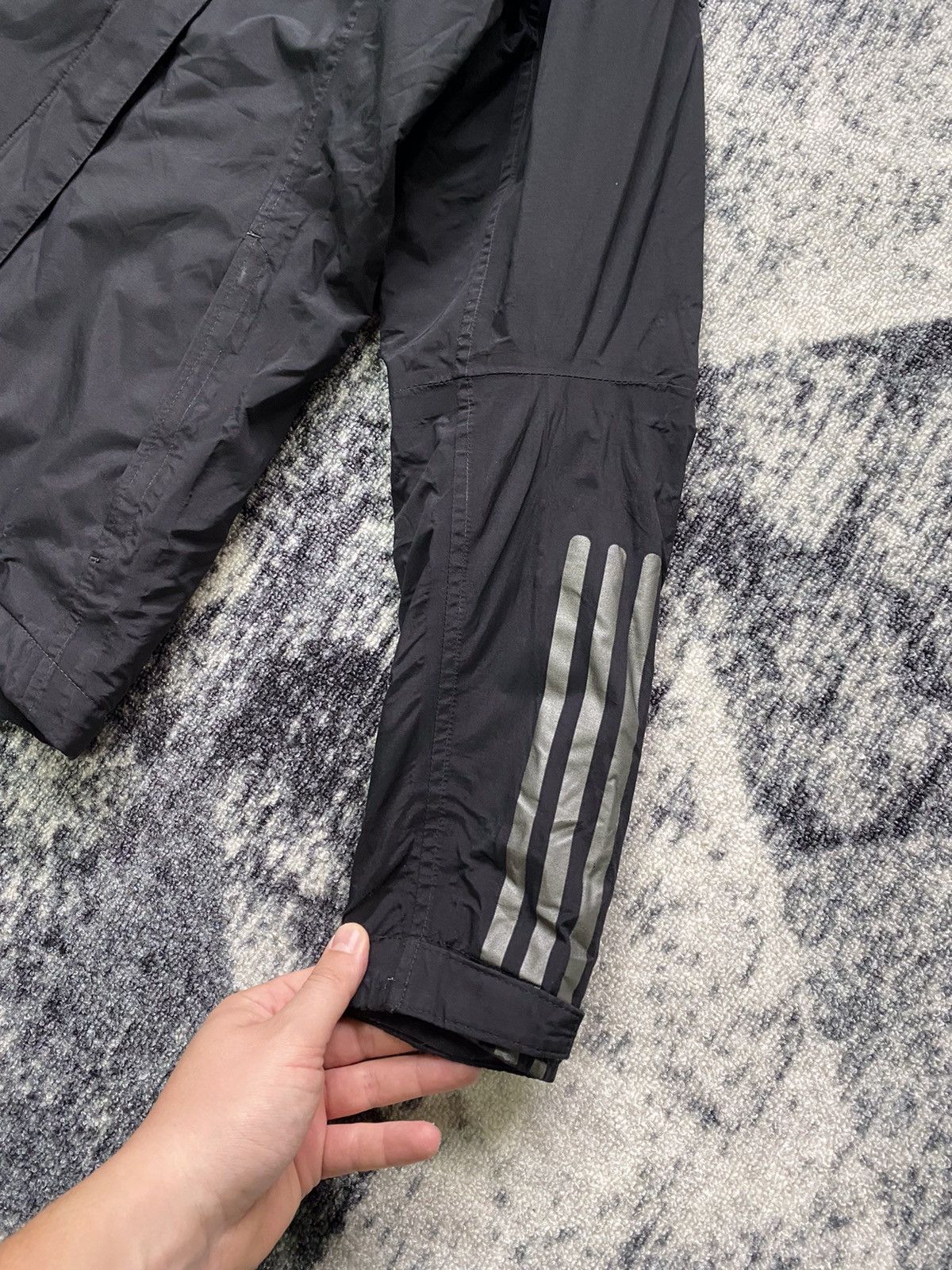 Vintage Vintage Adidas Outdoor Jacket Black Clima Proof Lining 90s Size M / US 6-8 / IT 42-44 - 3 Thumbnail