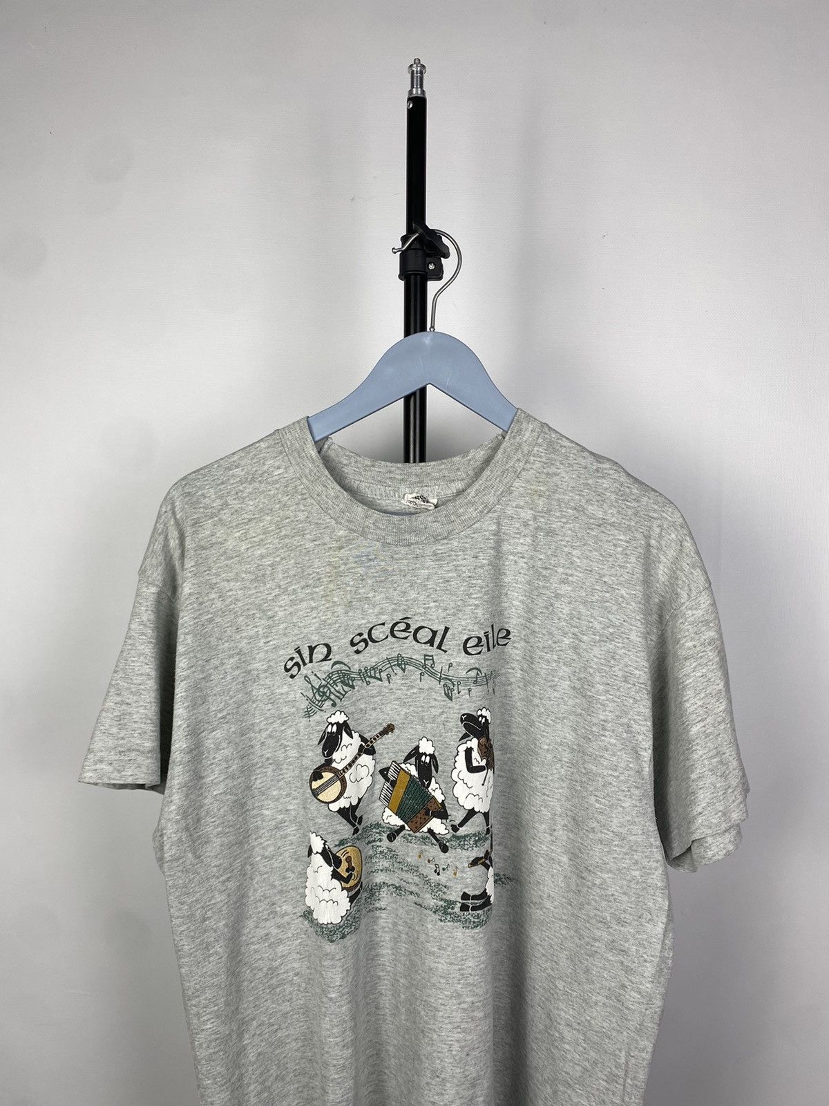 Band Tees × Vintage VINTAGE 90's SIN SCEAL EILE IRELAND IRISH SHEEP SINGING TEES Size US L / EU 52-54 / 3 - 2 Thumbnail