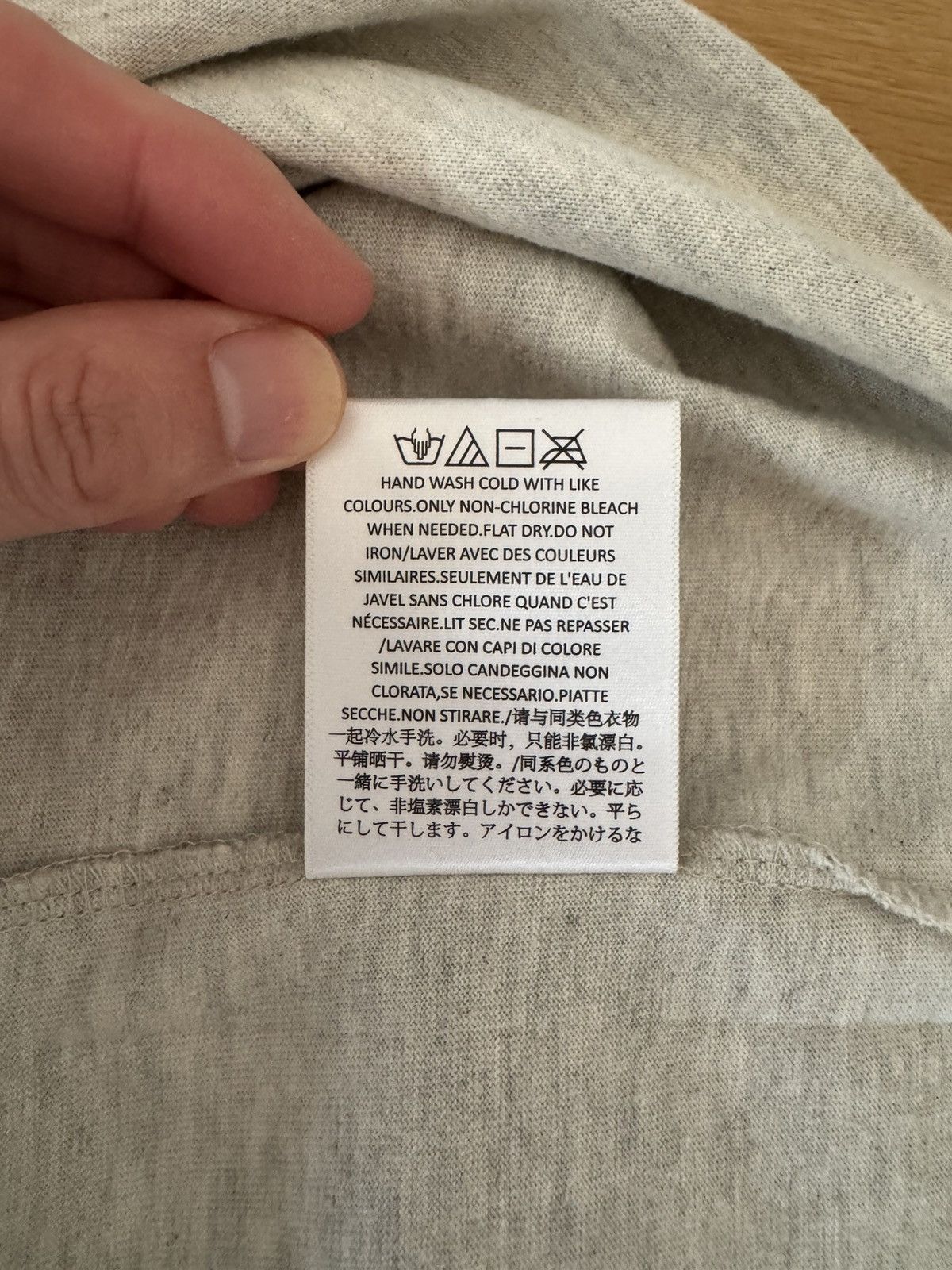 Fear of God Fear of God Essentials LIGHT OATMEAL Tee Size M BNWT Size US M / EU 48-50 / 2 - 7 Thumbnail
