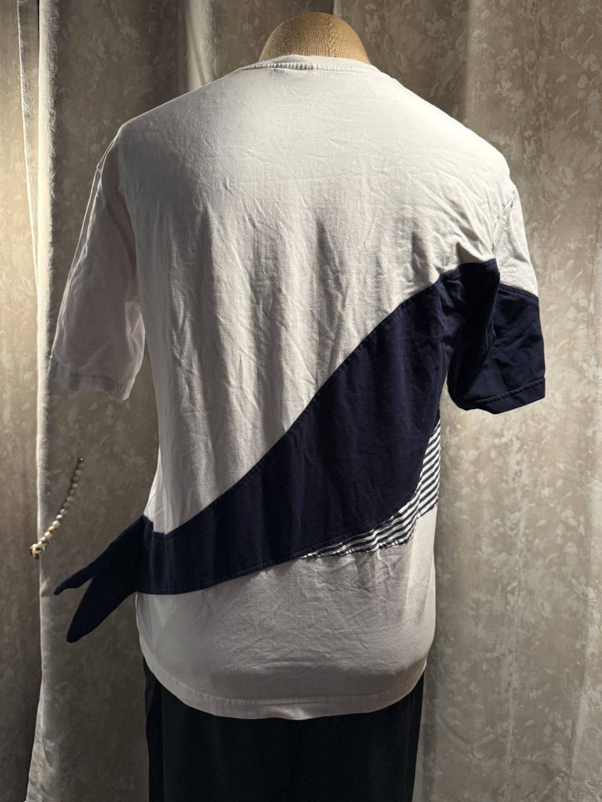Other 3D Whale Graphic Tee – Quirky, Artistic, and One-of-a-Kind Size US M / EU 48-50 / 2 - 7 Thumbnail