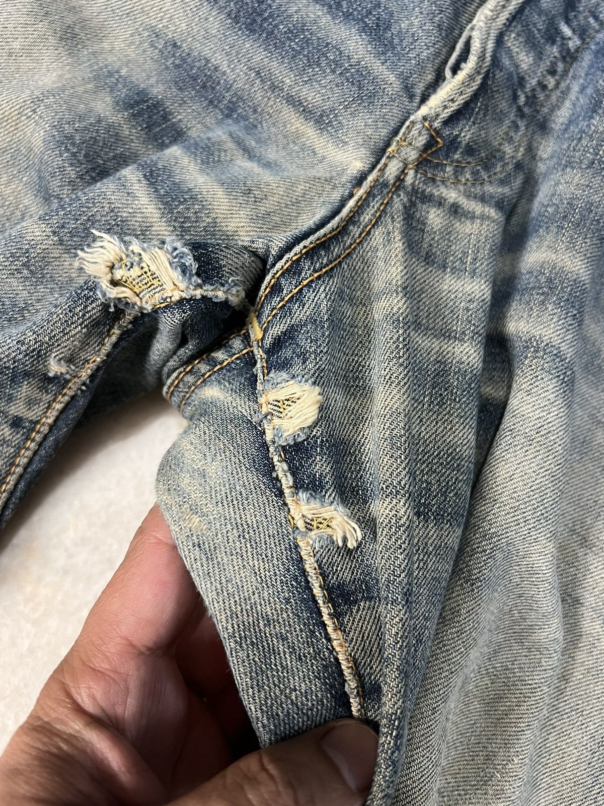 Edwin 💥INSANE💥 Vintage 90’s Edwin 505x Distressed Selvedge Jeans Size US 28 / EU 44 - 9 Thumbnail