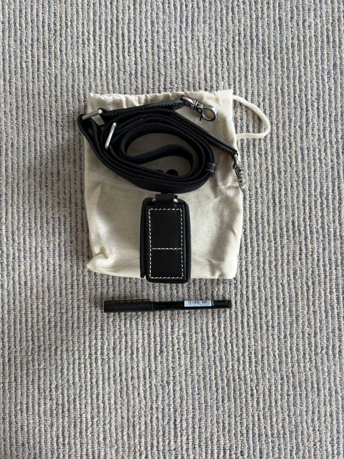 AMI Small Black Leather Panelled Box Bag Size ONE SIZE - 3 Thumbnail