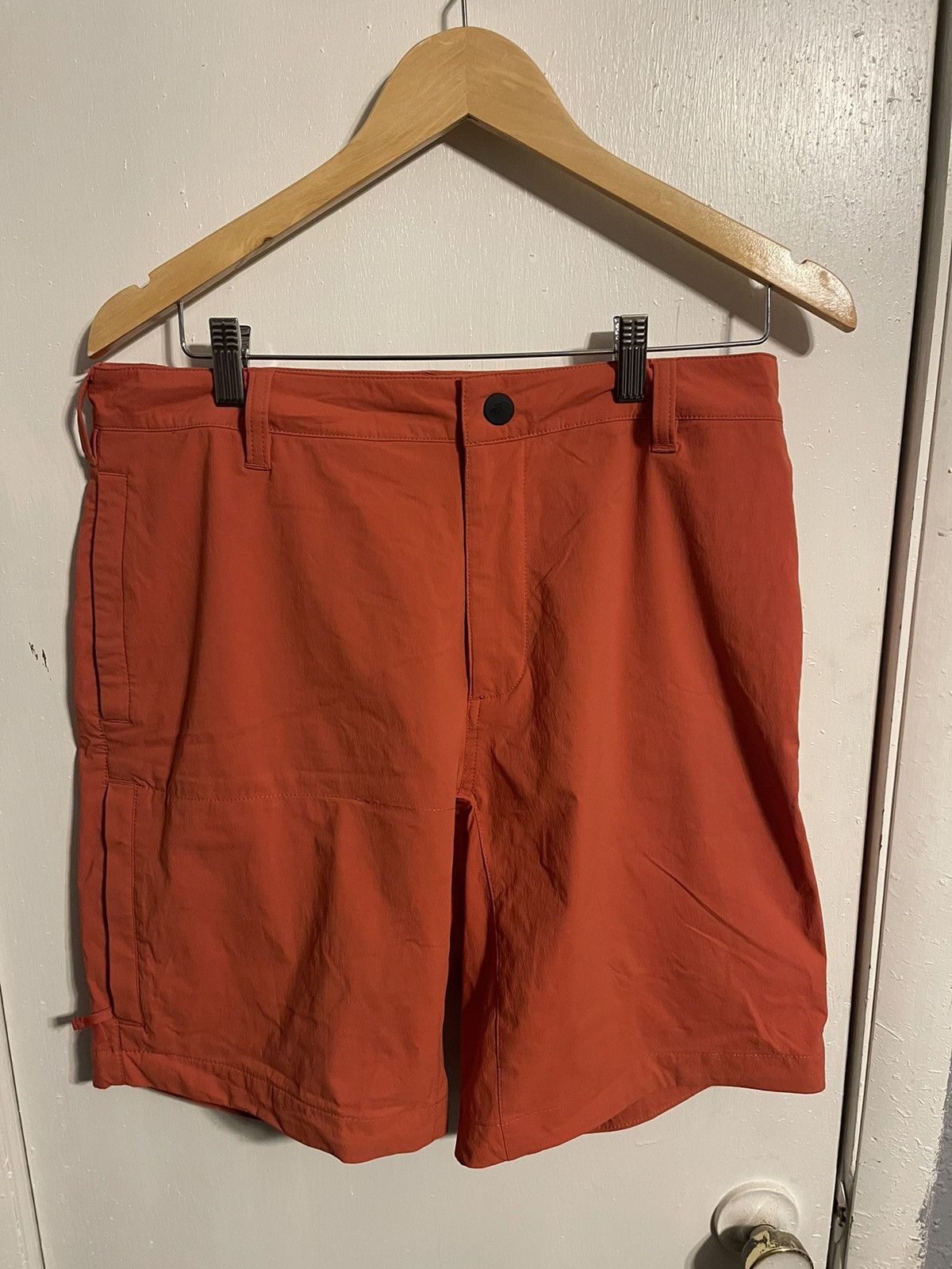 The North Face The North Face Shorts Size US 32 / EU 48 - 1 Thumbnail