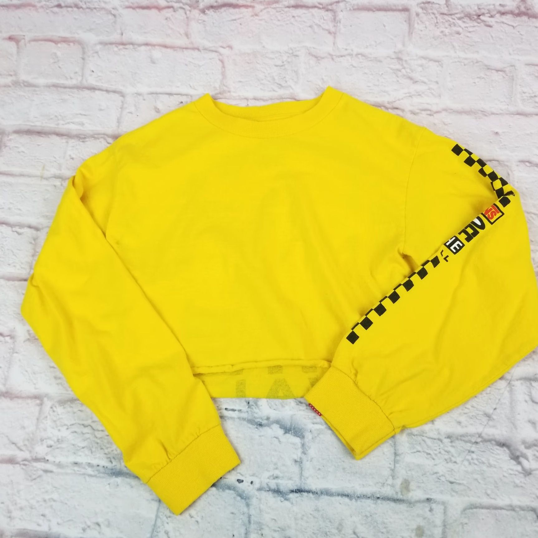 Vans VANS Shirt Womens Yellow Small Cropped T Shirt Long Sleeve Checkered Off The Wall Geometric Logo 90s Style Casual Womens Size S / US 4 / IT 40 - 6 Thumbnail