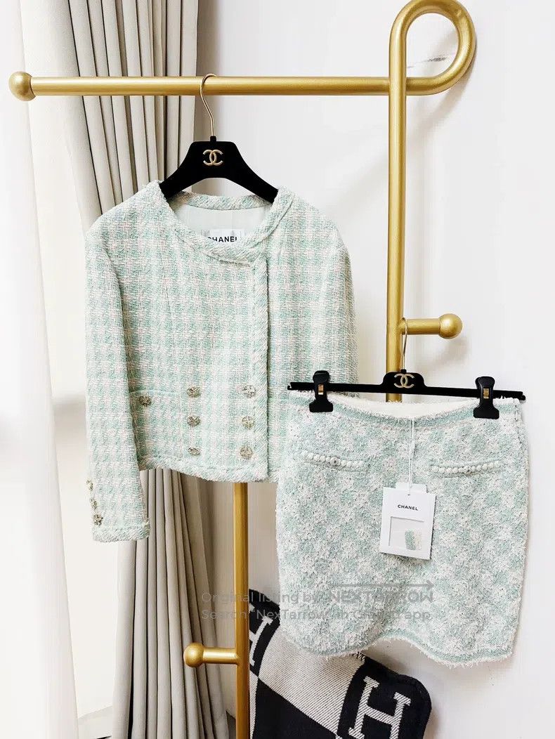 Chanel Chanel 23S mint green and white plaid double-breasted jack Size S / US 4 / IT 40 - 6 Thumbnail