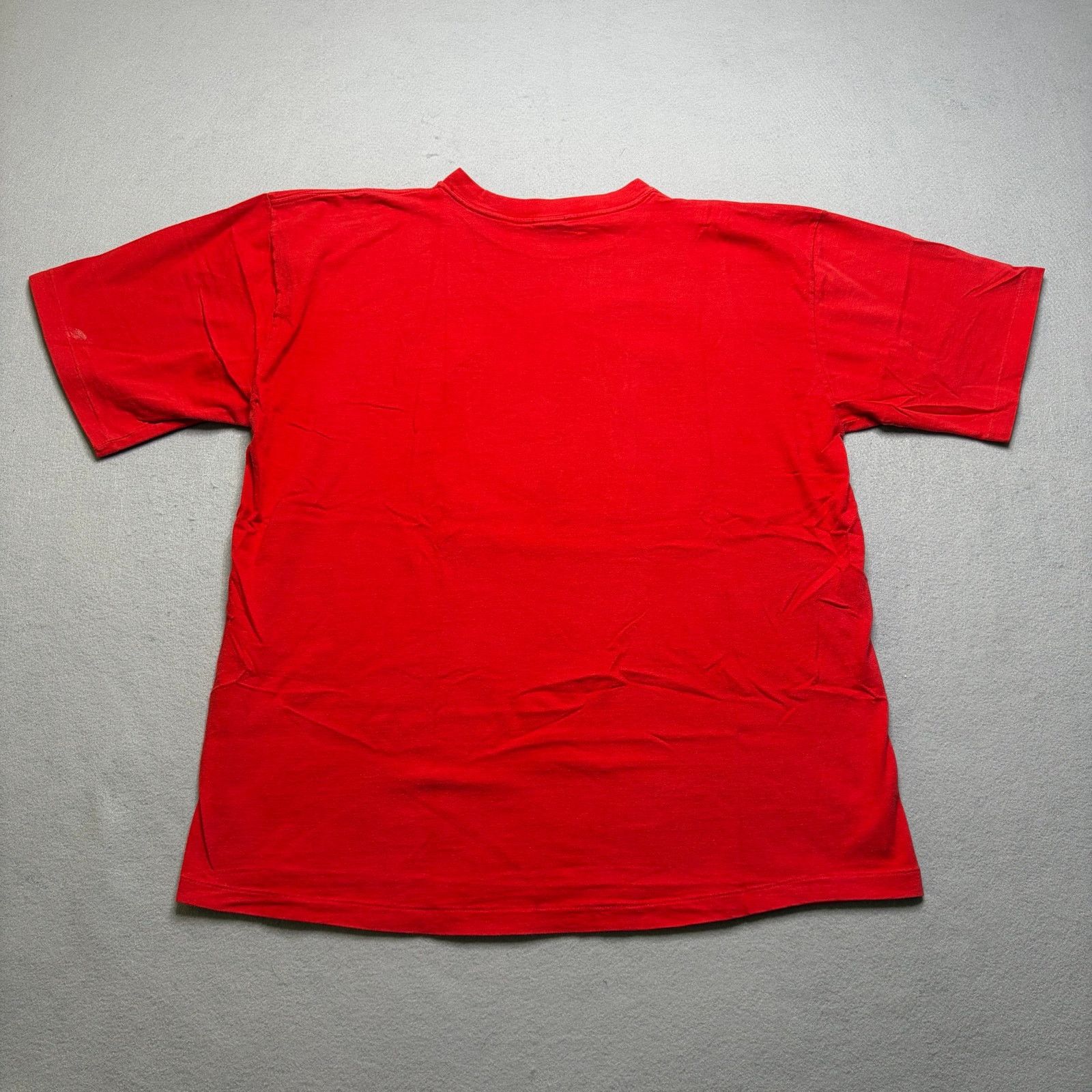 Adidas Vintage Adidas Soccer Ball Graphic T Shirt Men’s XL Red 90s Size US XL / EU 56 / 4 - 6 Thumbnail