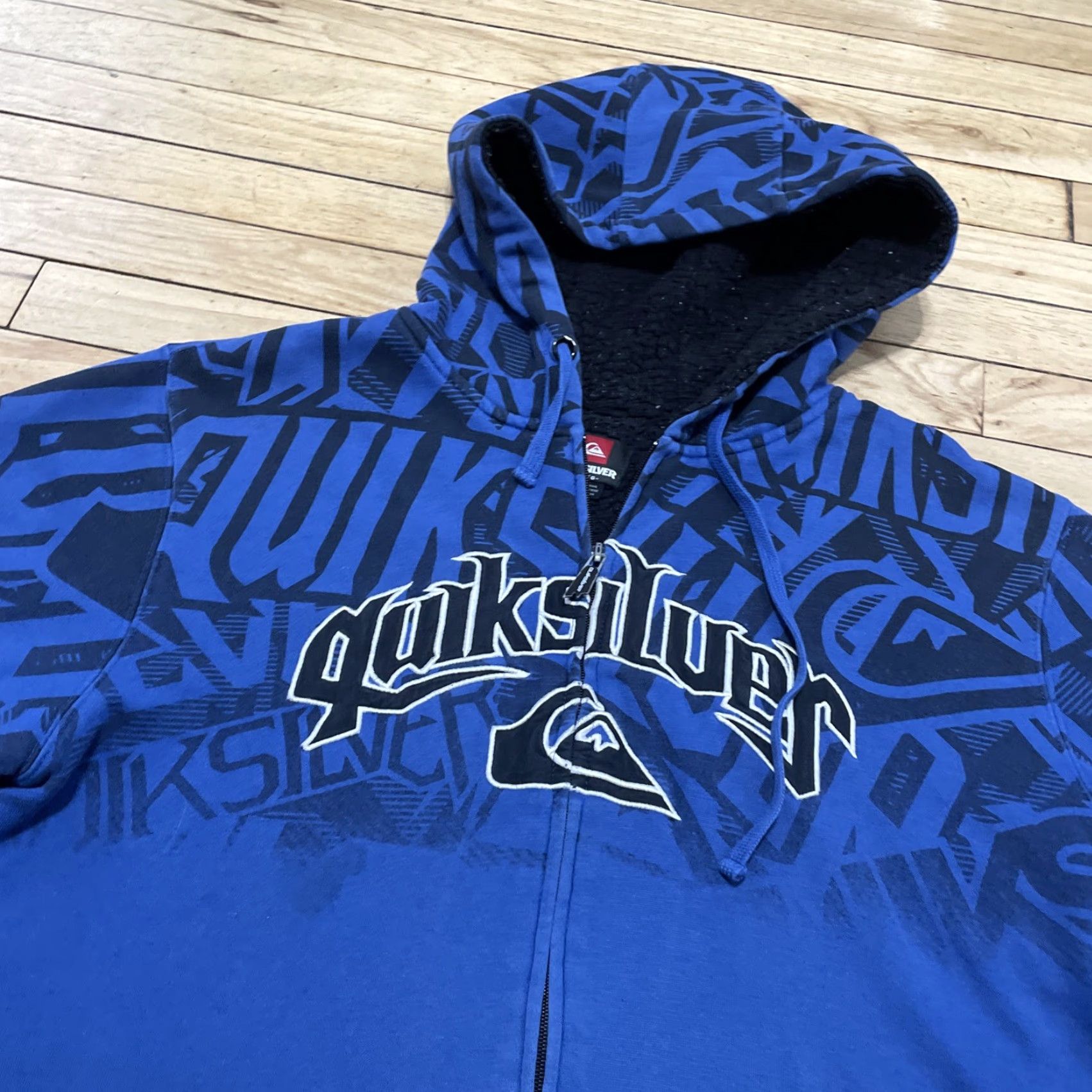 Quiksilver VINTAGE Quiksilver Hoodie Men L Blue Double Graphic Embroidered Zip Jacket Surf Skate Maxi AOP Rare Size US L / EU 52-54 / 3 - 2 Thumbnail