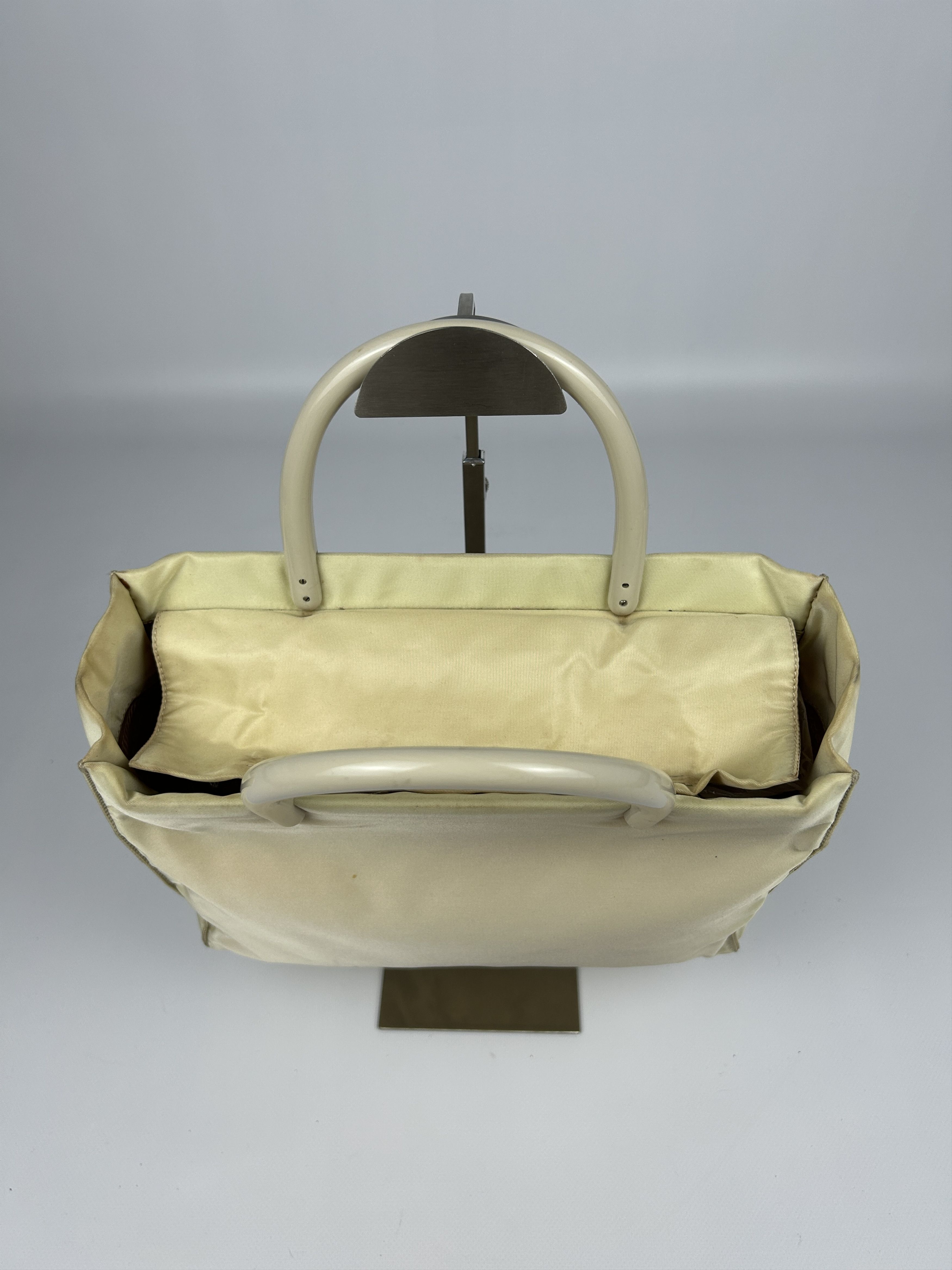 Prada Vintage y2k prada nylon triangle logo plastic handle bag Size ONE SIZE - 10 Thumbnail