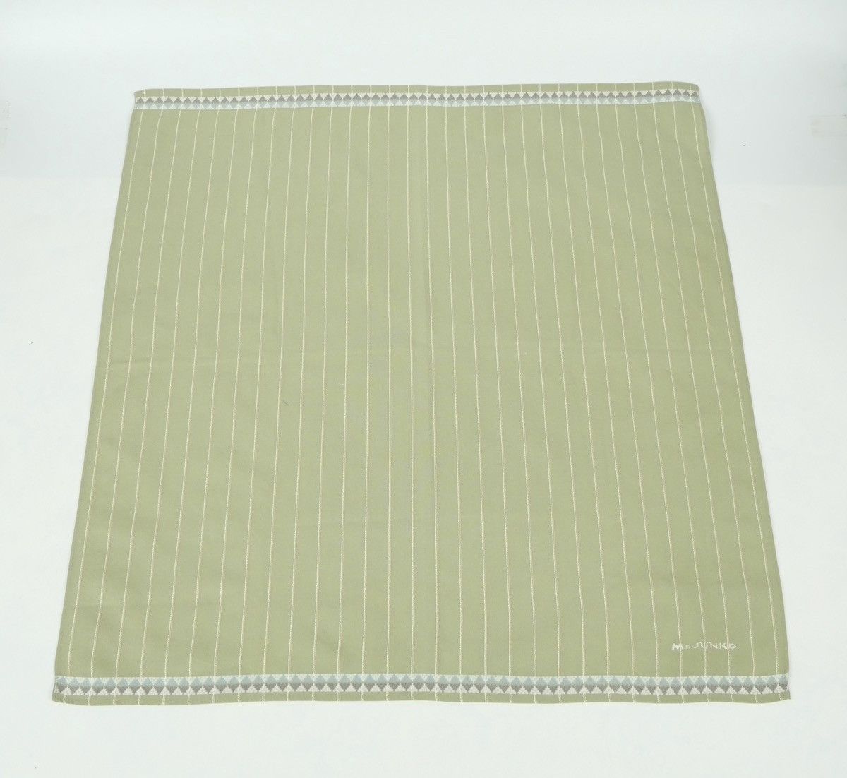 Japanese Brand Mr.JUNKO Vintage Japanese Handkerchief Size ONE SIZE - 1 Thumbnail