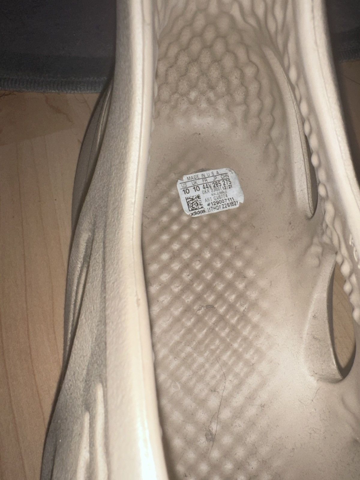 Yeezy Adidas Yeezy FOAM RNNR Mist Size US 10 / EU 43 - 6 Thumbnail