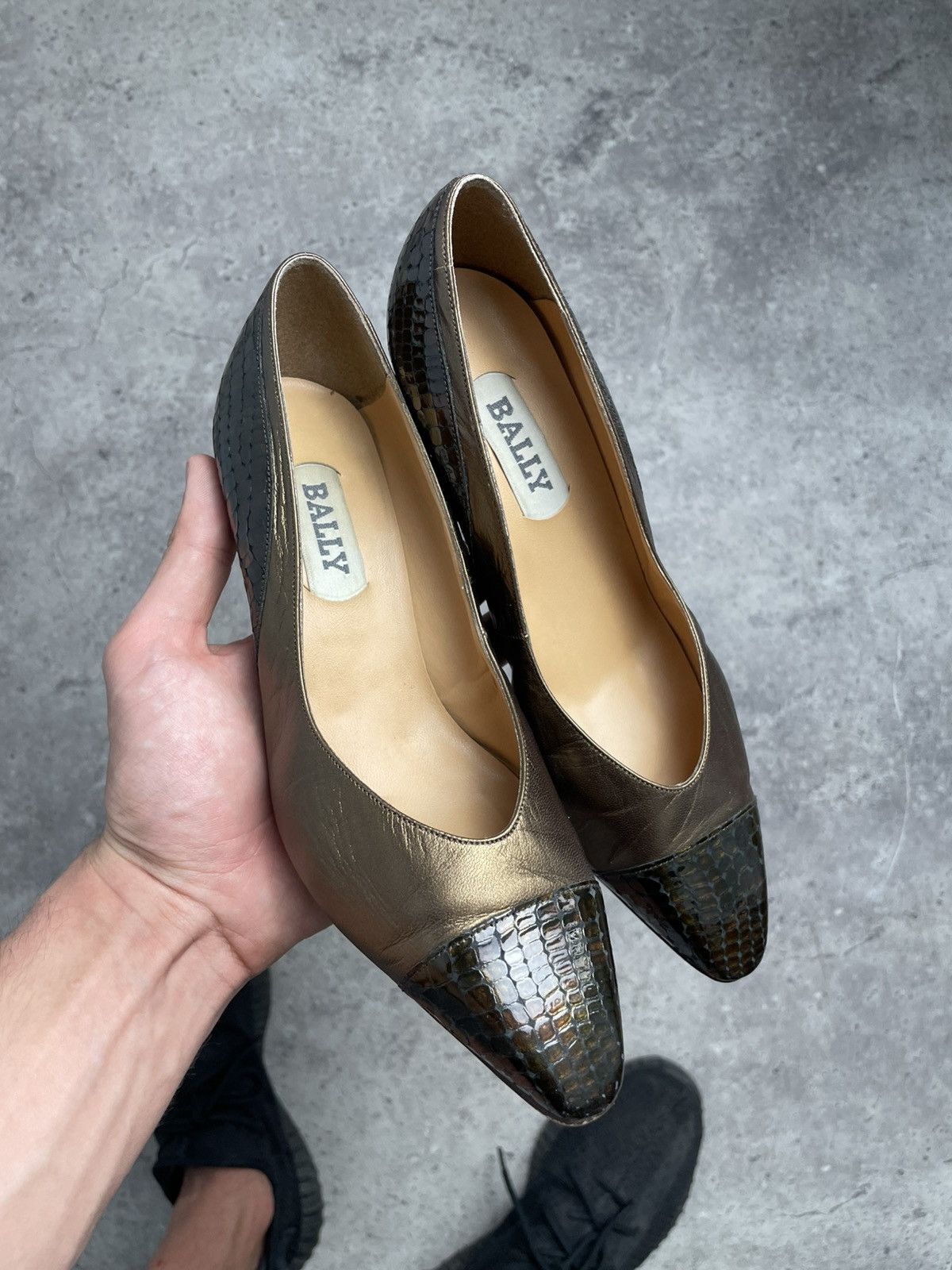 Bally Vintage bally leather slingback shoes Size US 5 / IT 35 - 2 Thumbnail