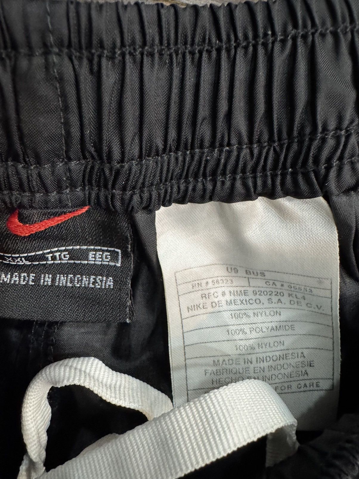 Nike Vintage Nike Full Zip Sweatpants Size US 36 / EU 52 - 7 Thumbnail