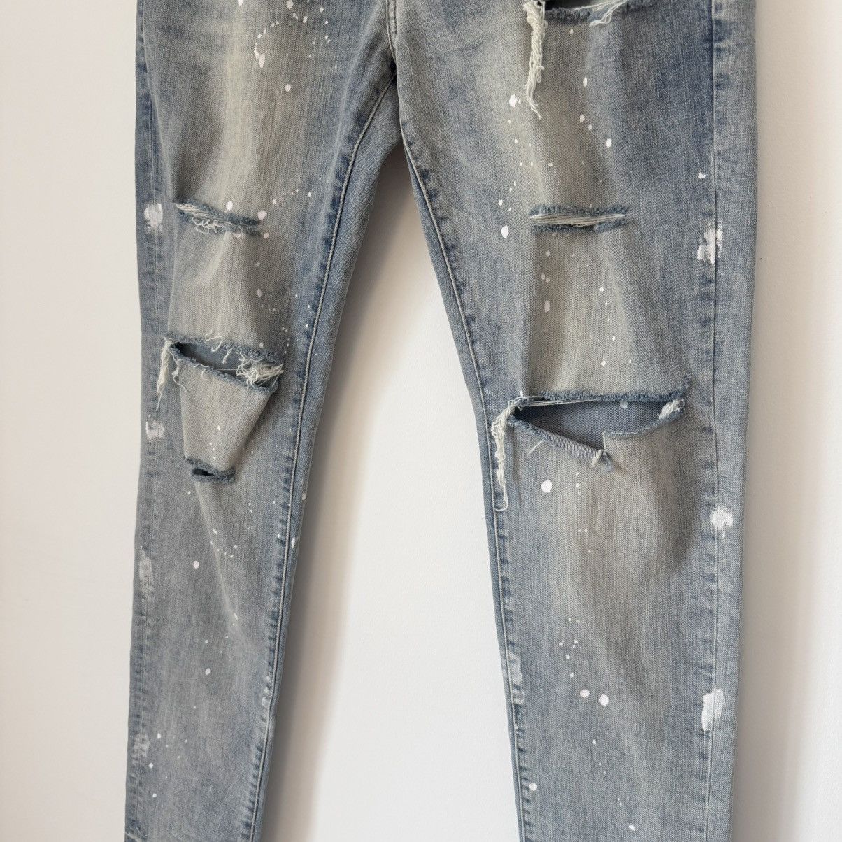Purple Brand Purple Brand P001 Light Indigo Paint Blowout Distress Jeans Size US 34 / EU 50 - 5 Thumbnail