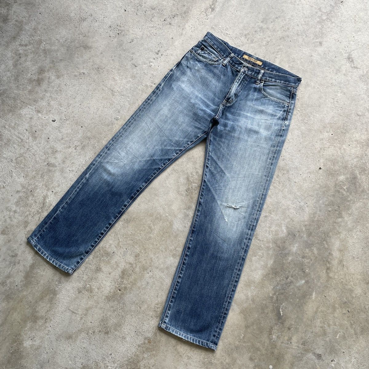 Japanese Brand Vintage Japanese Faded Jeans Denim Pants W33x31 Size US 33 - 2 Thumbnail