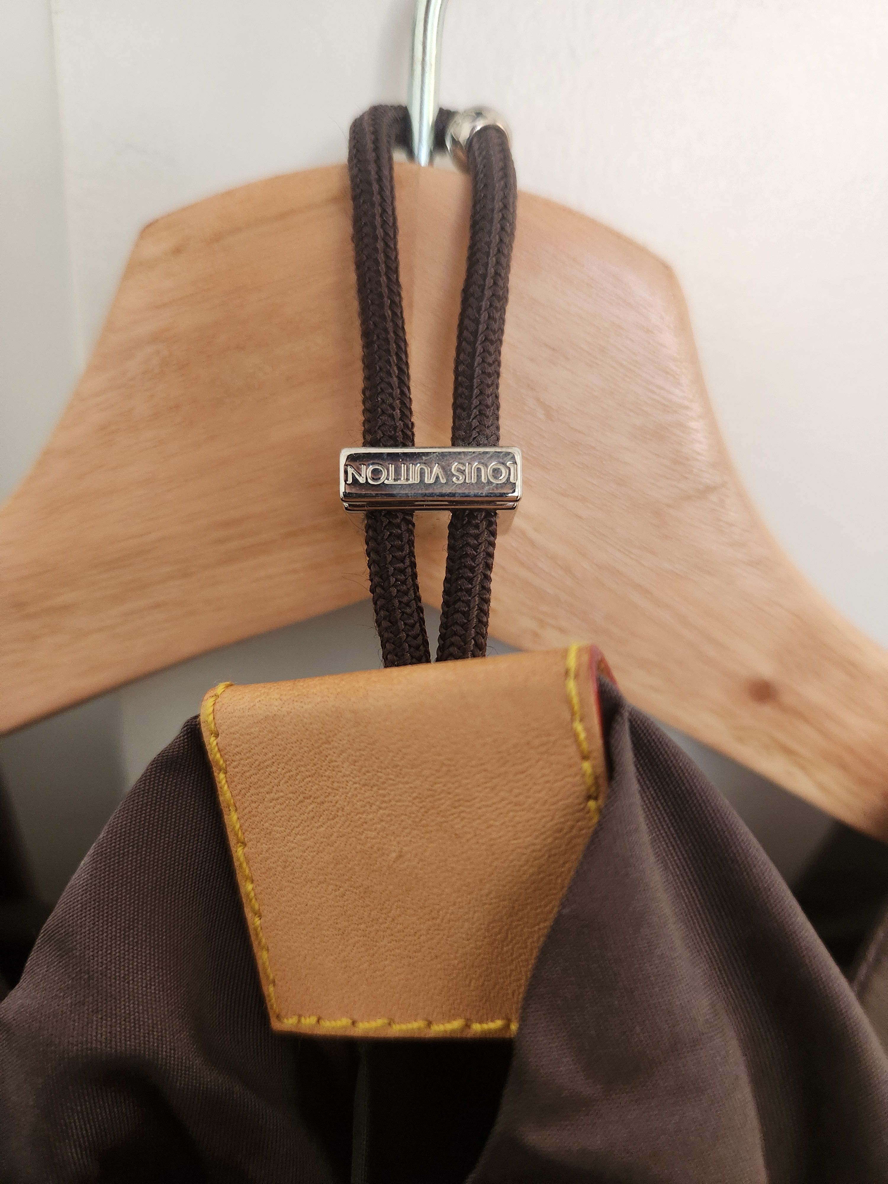 Louis Vuitton LV Light weight spray jacket light brown oversize fit Size US S / EU 44-46 / 1 - 16 Thumbnail