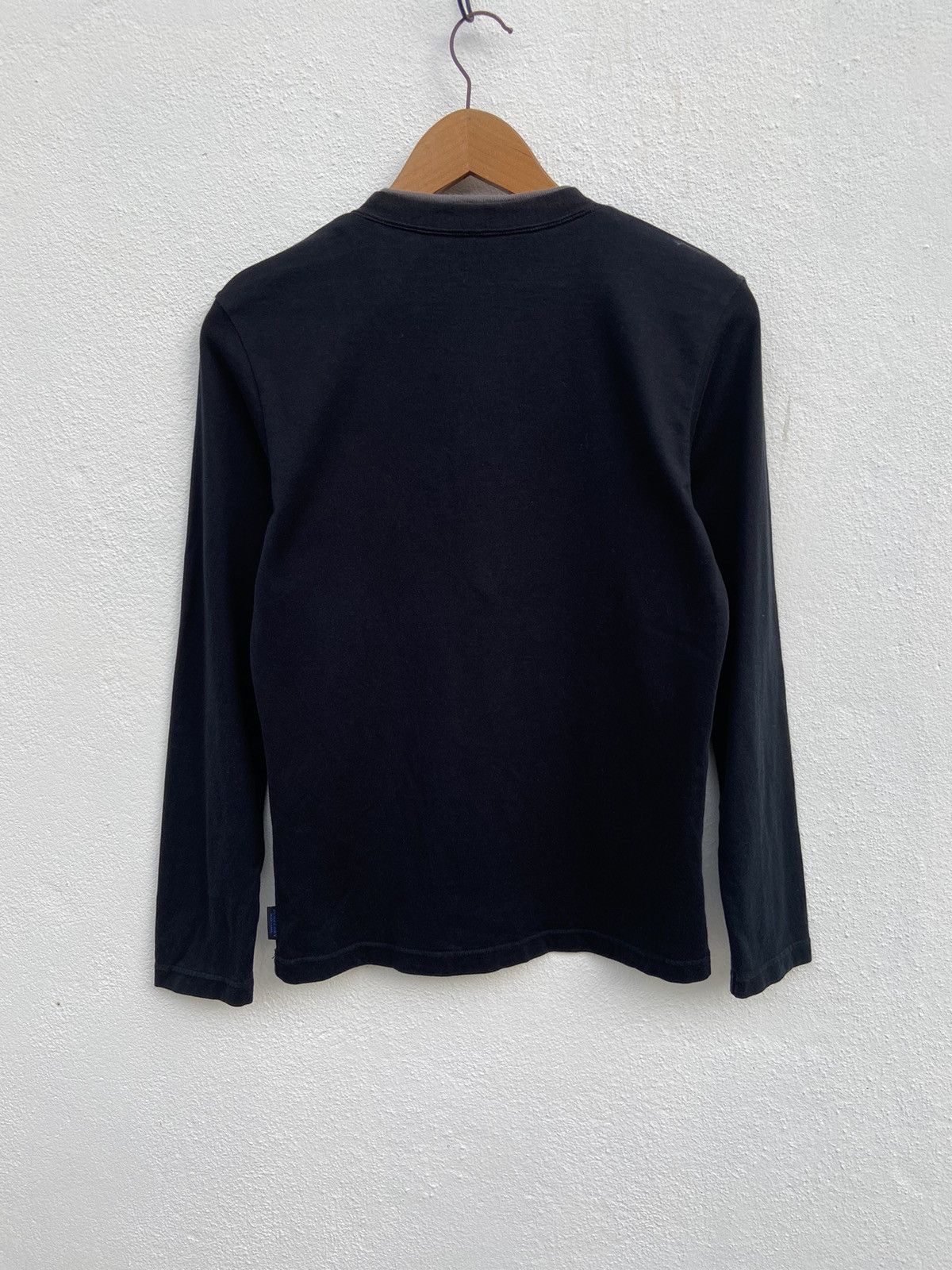 Burberry 🔥 Burberry Black Label long sleeve Burberry Henley shirt Size US S / EU 44-46 / 1 - 4 Thumbnail
