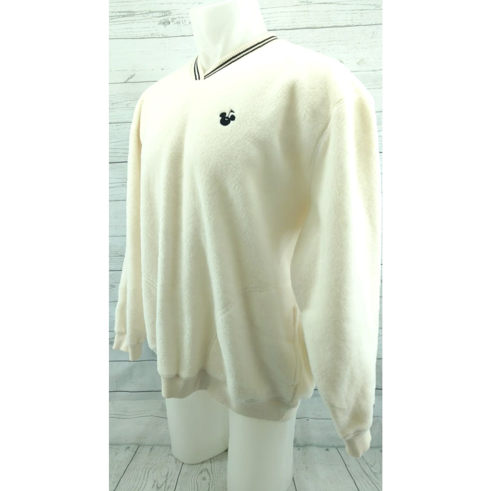 Disney Disney Golf Collection Cream Golf Sweater XL Men Crewneck Knits Golfing Mens Size US XL / EU 56 / 4 - 2 Thumbnail