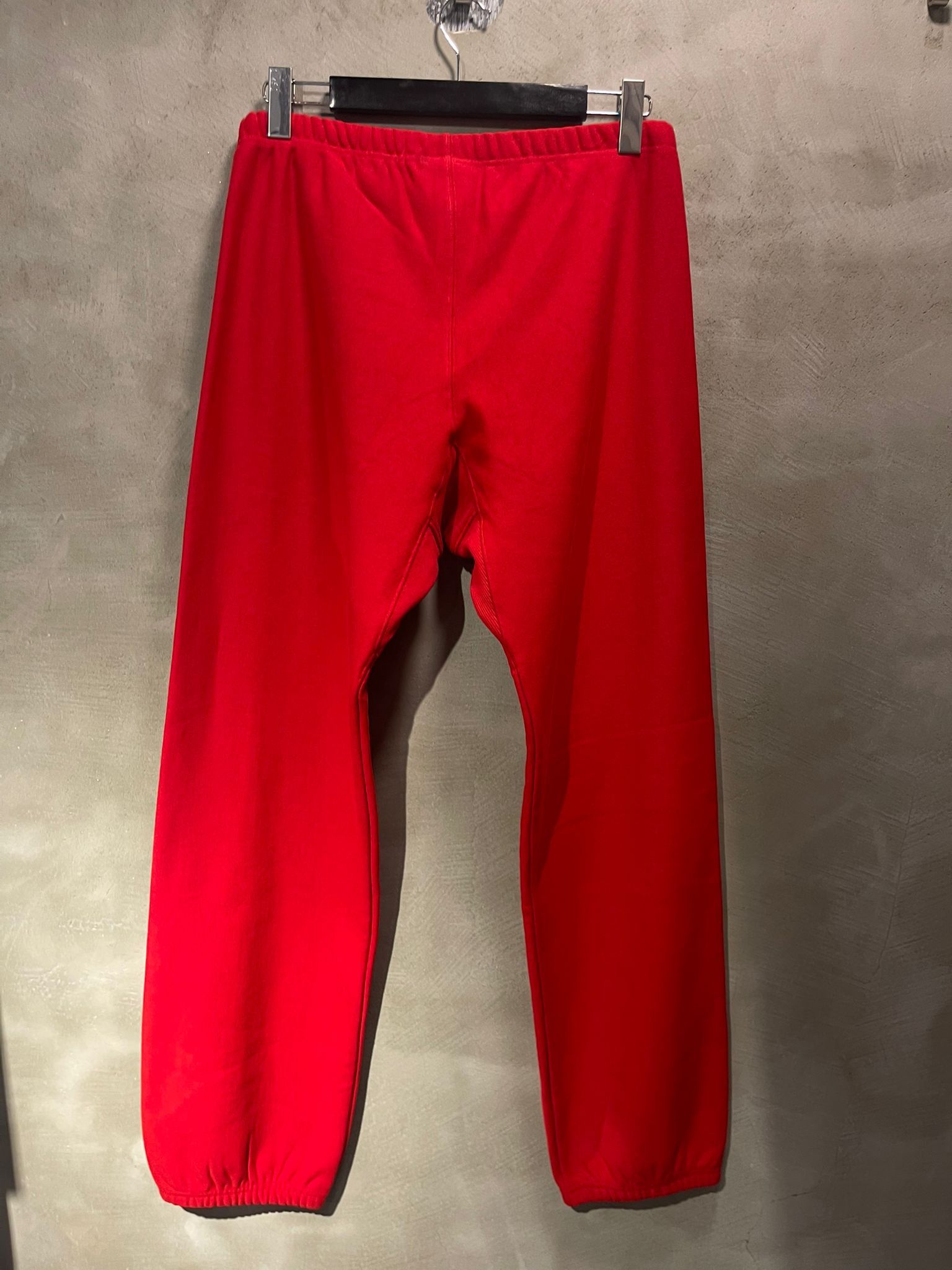 Champion × DENIM TEARS Champion x Denim Tears Red Revelations Pants Size US 32 / EU 48 - 2 Thumbnail