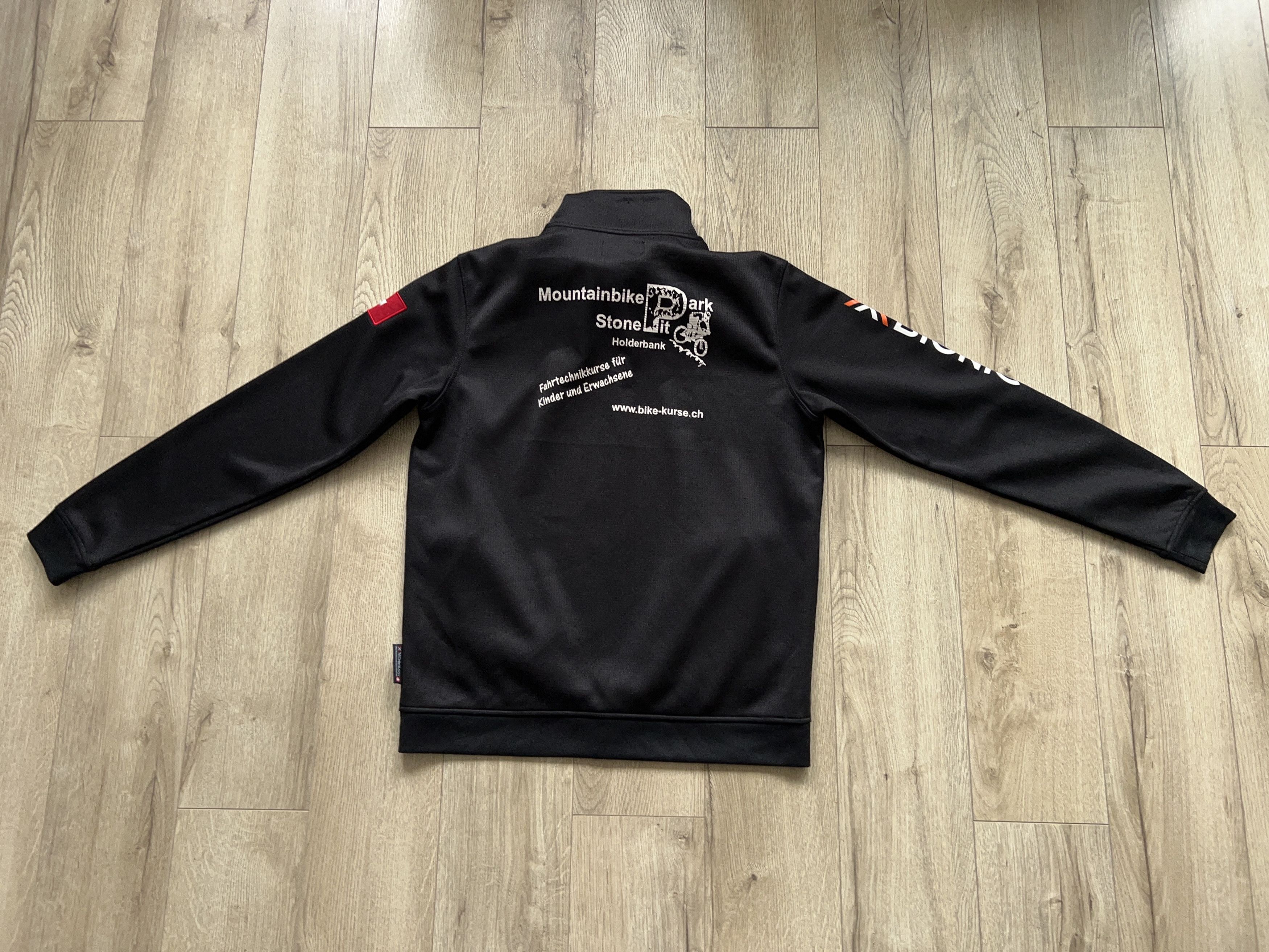 Other X Bionic Full Zip Track Jacket Sweater Outdoor Sport Swiss Size US L / EU 52-54 / 3 - 14 Thumbnail