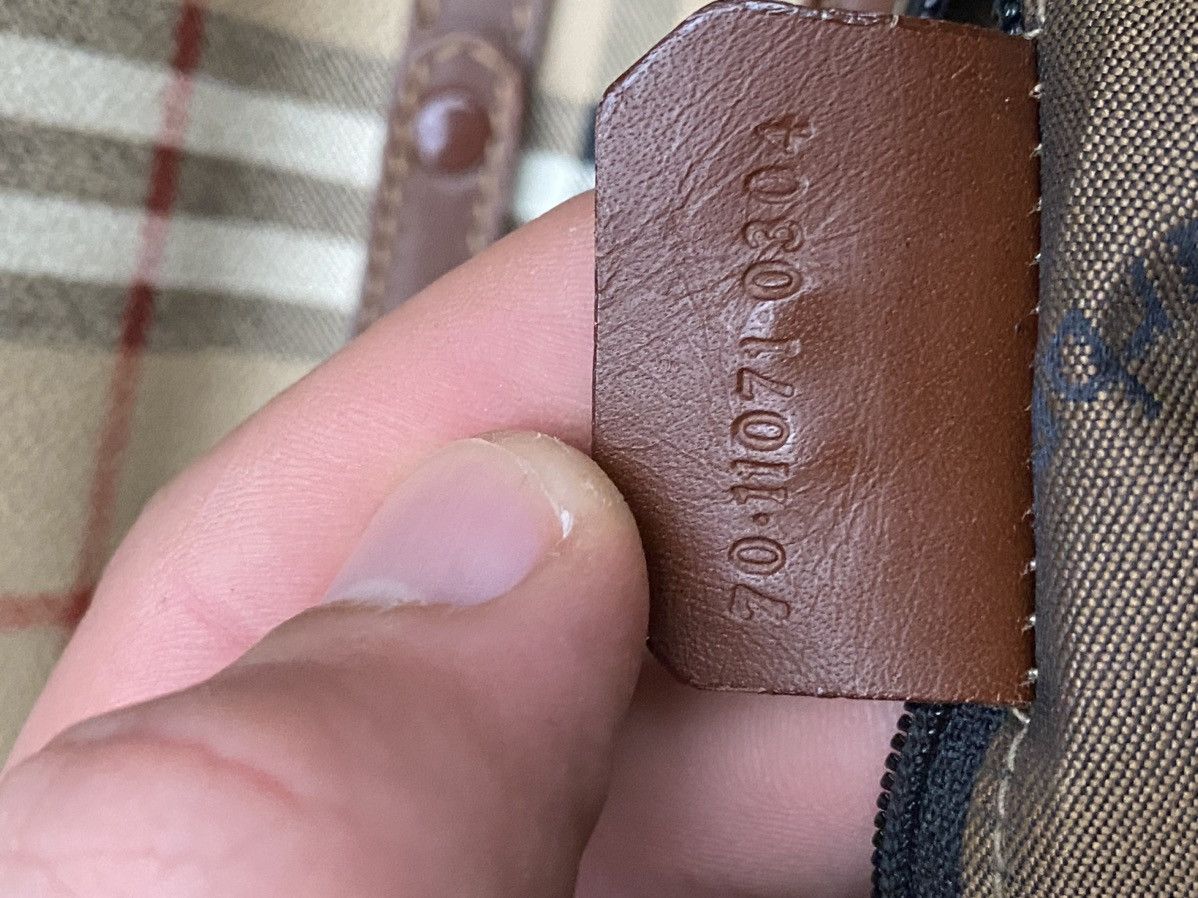 Burberry × Vintage Vintage Burberry’s Nova Check Overprinted Crossbody Bag Size ONE SIZE - 17 Thumbnail