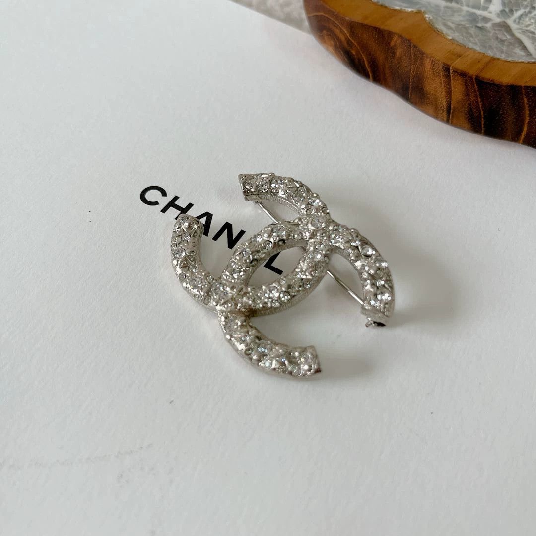 Chanel Chanel Silver Rhinestone Brooch Size ONE SIZE - 3 Thumbnail