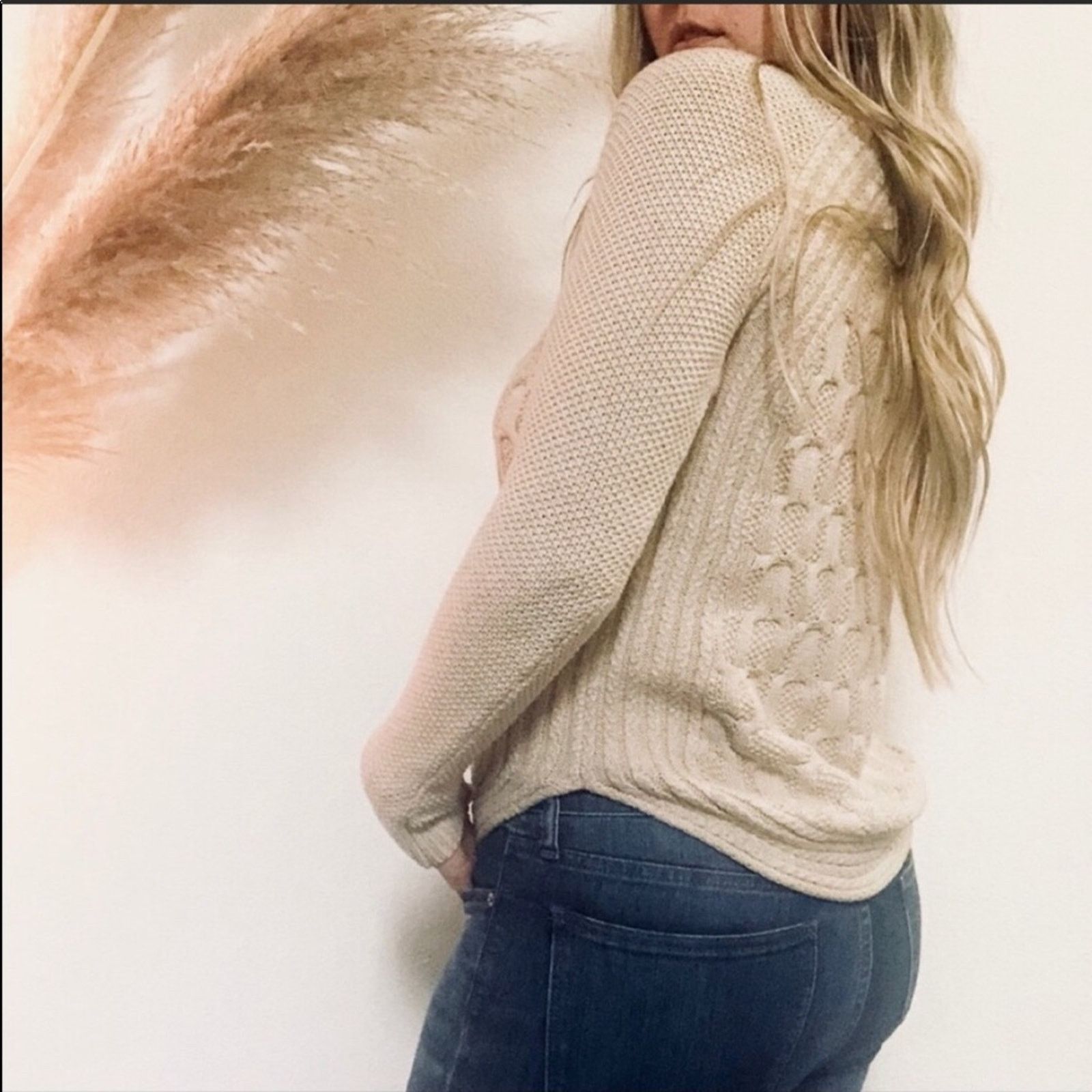Nordstrom MAX STUDIO Cream Beige Chunky Cable Knit Pullover Sweater Size S / US 4 / IT 40 - 4 Thumbnail