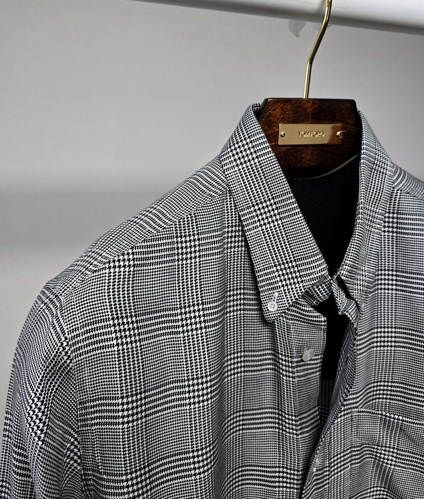 Tom Ford o1sm1stk0824 Down Shirt in Grey Size US M / EU 48-50 / 2 - 3 Thumbnail