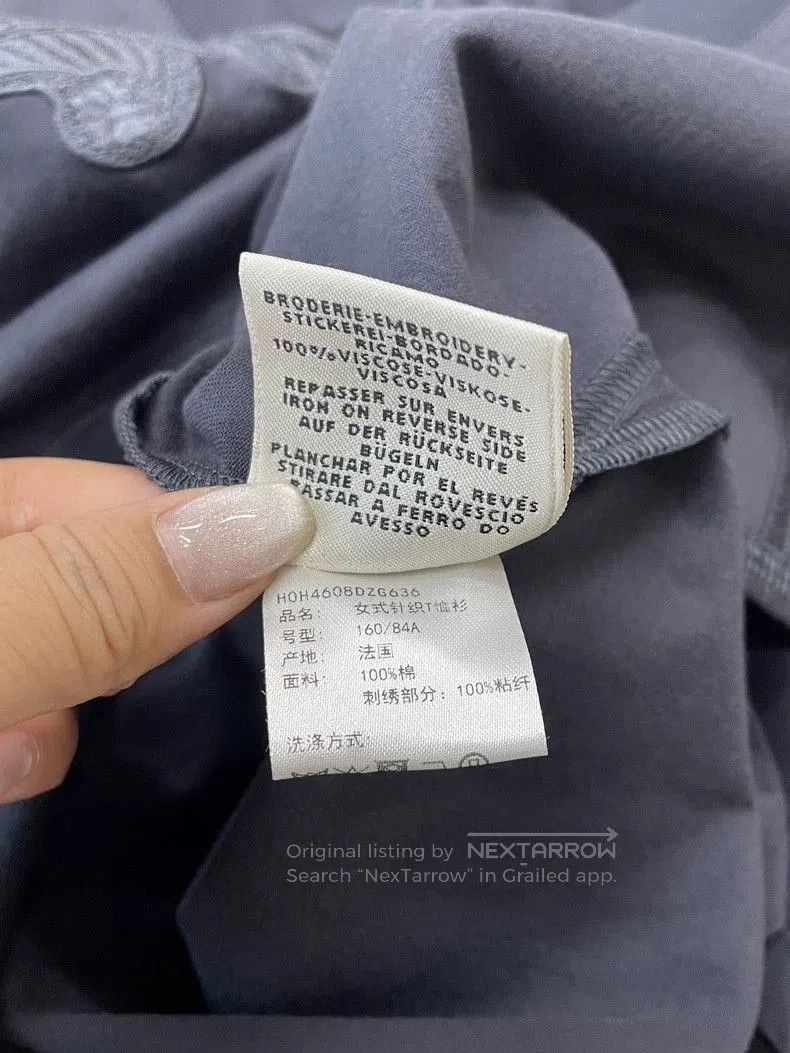 Hermes Hermes Navy Embroidered Short Sleeve T. Size US S / EU 44-46 / 1 - 6 Thumbnail