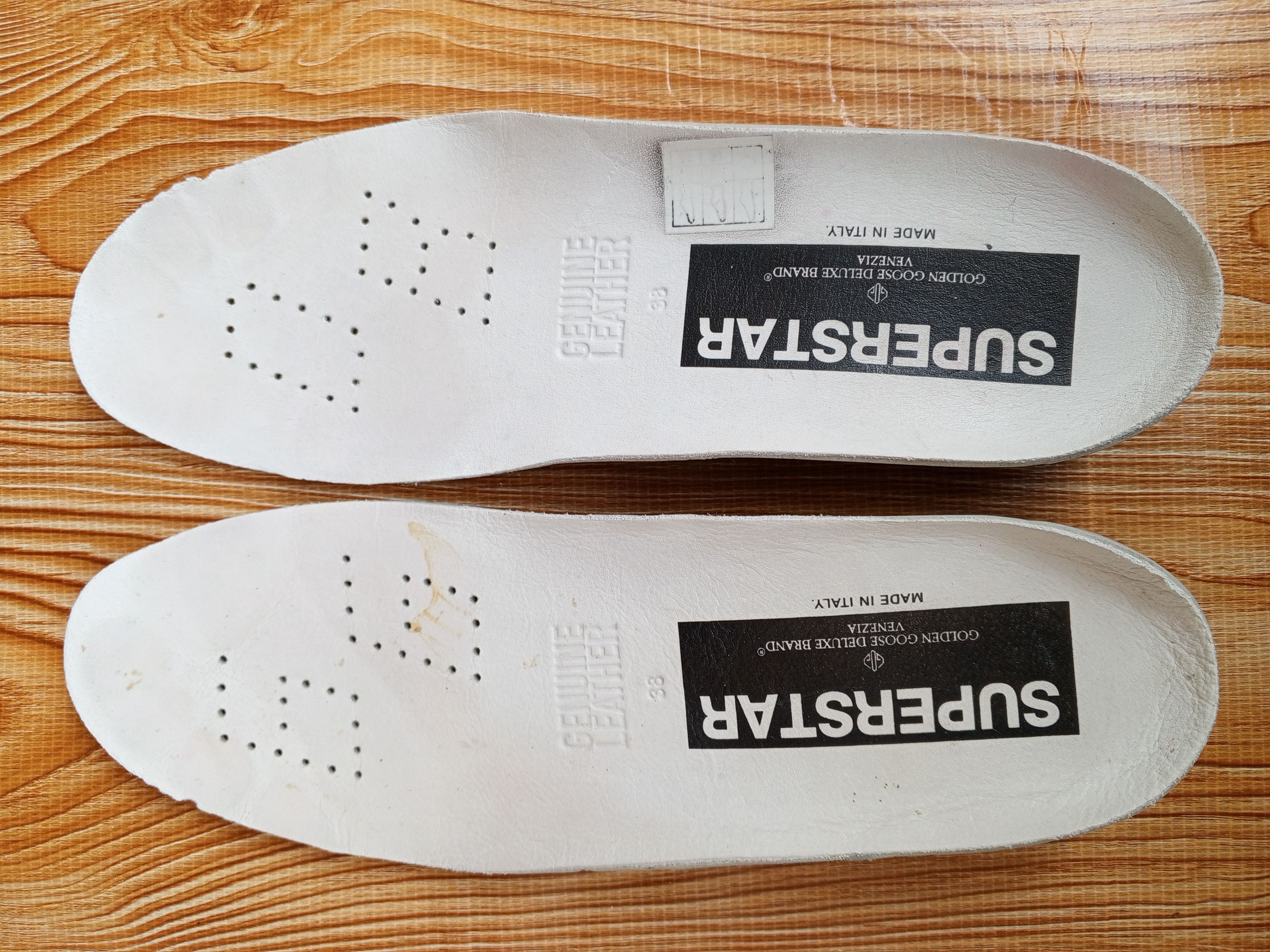 Golden Goose Golden Goose superstar Size US 8 / IT 38 - 9 Thumbnail