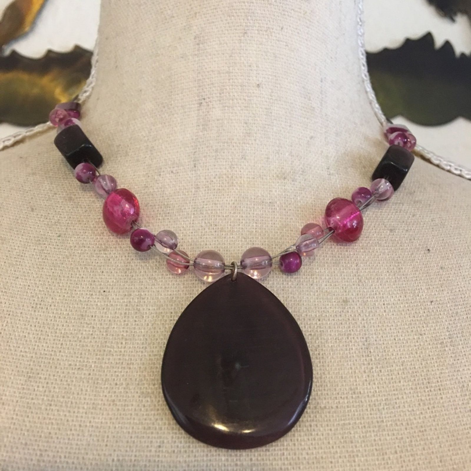 Jewelry Purple glass bead floating fish line necklace Size ONE SIZE - 1 Thumbnail