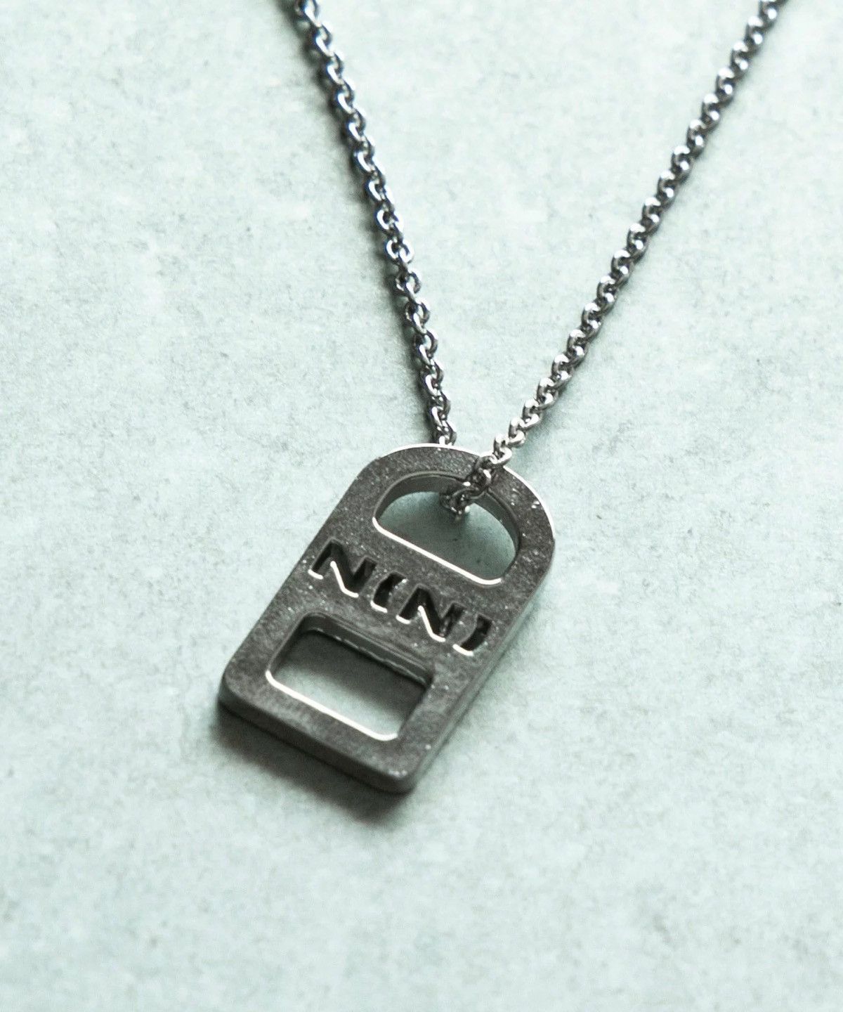 Number (N)ine Number nine logo plate necklace Size ONE SIZE - 8 Thumbnail