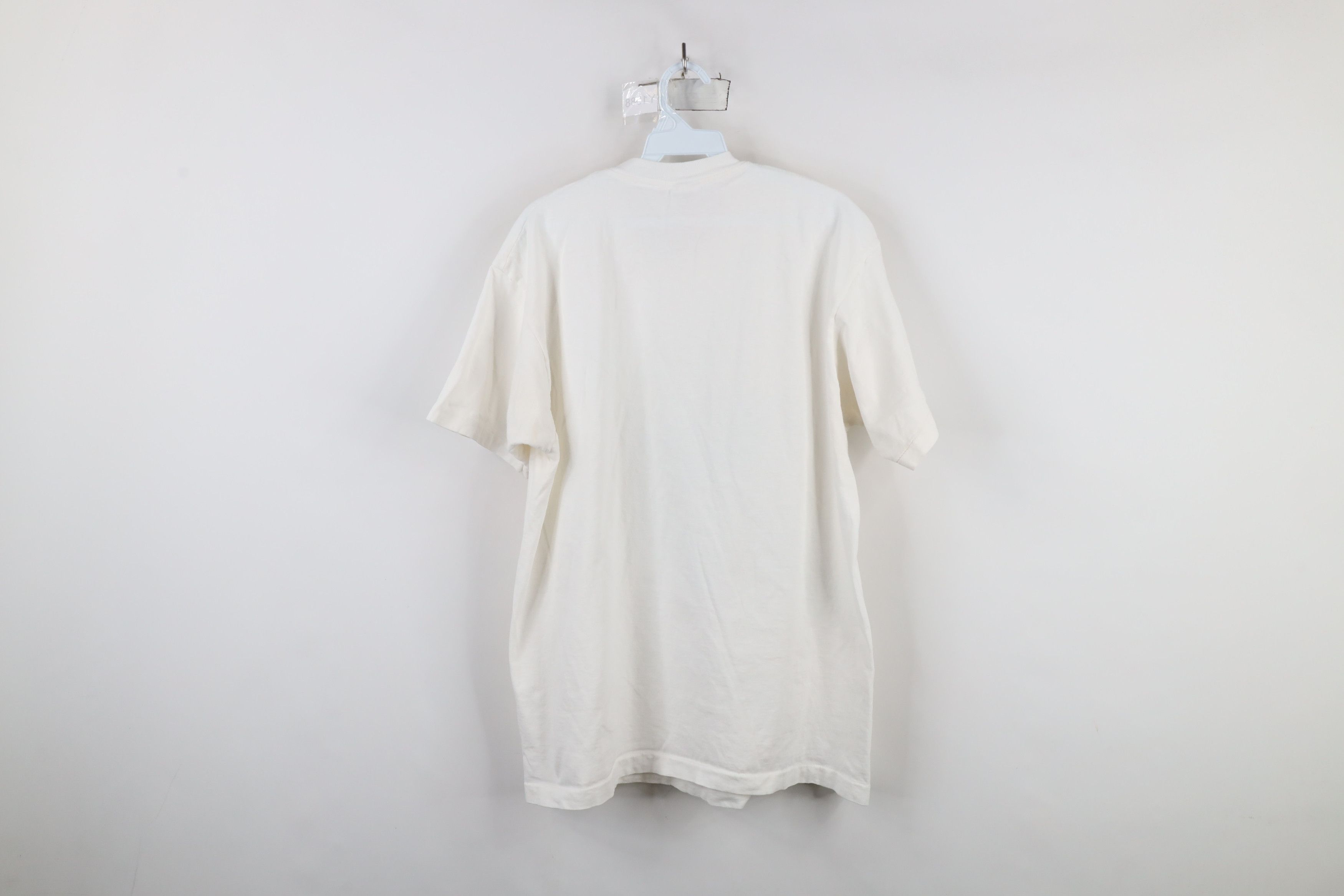 Vintage Vintage 90s Streetwear Dawson City Yukon Bear T-Shirt White Size US XL / EU 56 / 4 - 11 Thumbnail