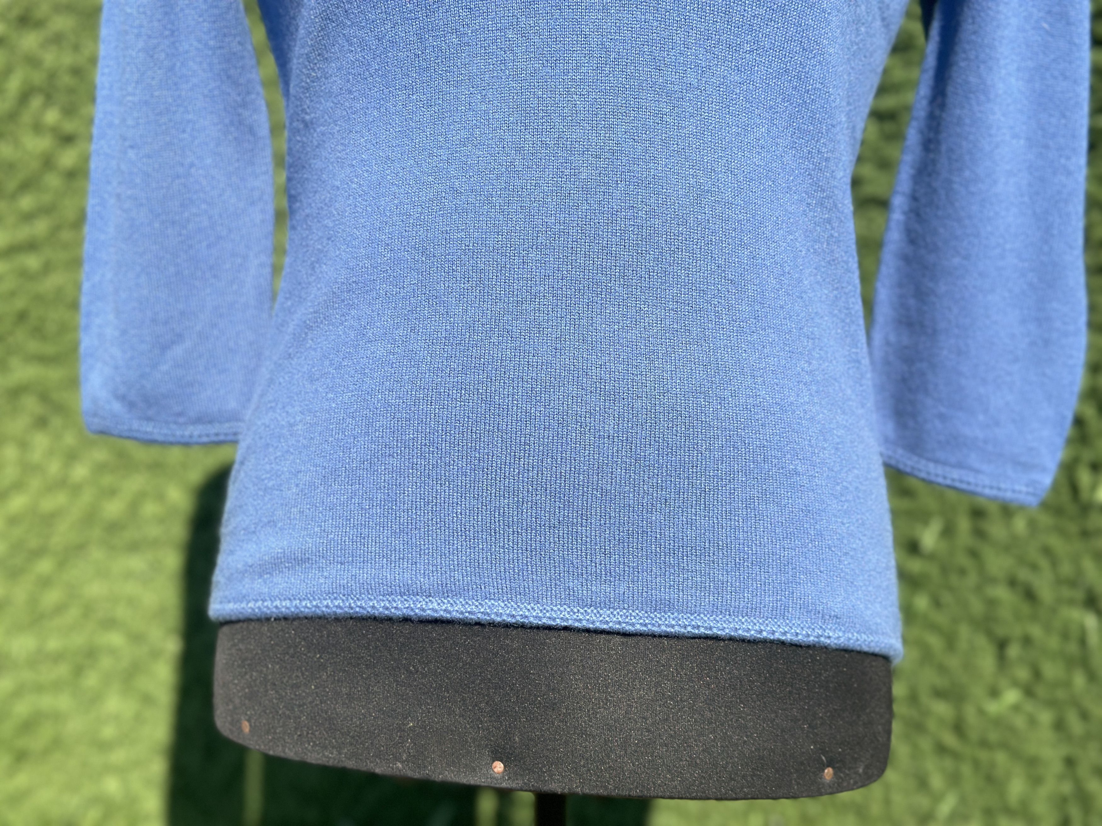 Loro Piana Low V Neck Knit Loro Piana Cashmere Slim Pullover Size 44 Size M / US 6-8 / IT 42-44 - 8 Thumbnail