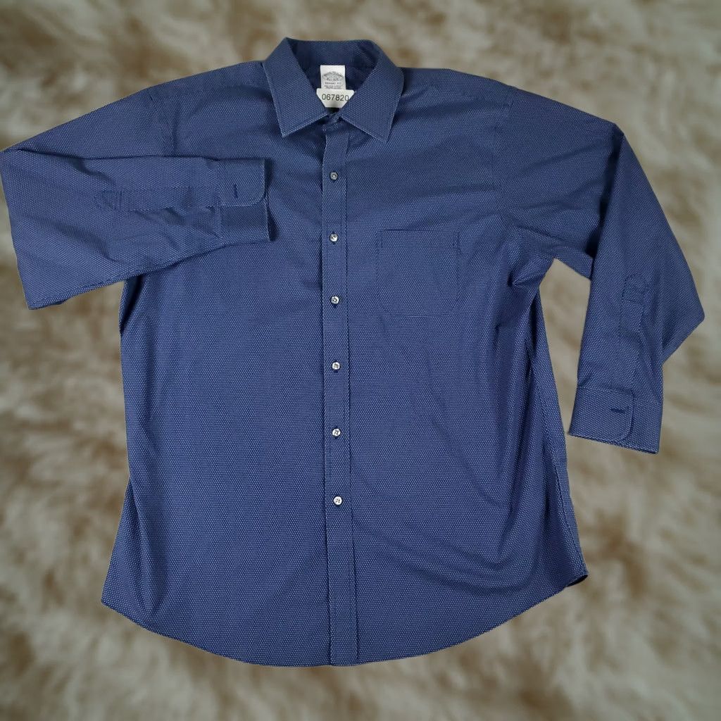 Brooks Brothers Brooks Brothers Shirt Mens 17 Blue Micro Dot Regent Dress Button Up Long Sleeve REGULAR Adult Medium Blue Spotted 100% Cotton Button-Down Cuff Mens Size 46R - 1 Thumbnail