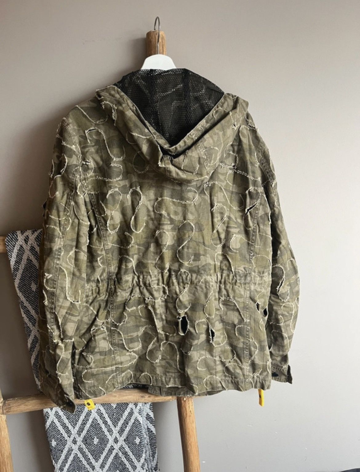 Diesel DIESEL J-LASER DISTRESSED CAMOUFLAGE Jacket - Size XL Size US XL / EU 56 / 4 - 3 Thumbnail