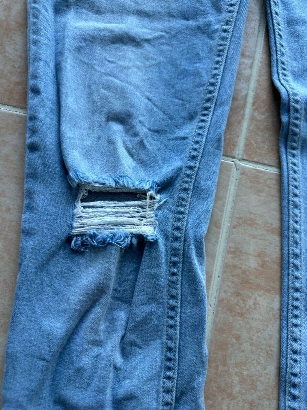 Free People Free People Great Heights Frayed Hem Skinny Jeans Size W27 Size 27" / US 4 / IT 40 - 5 Thumbnail