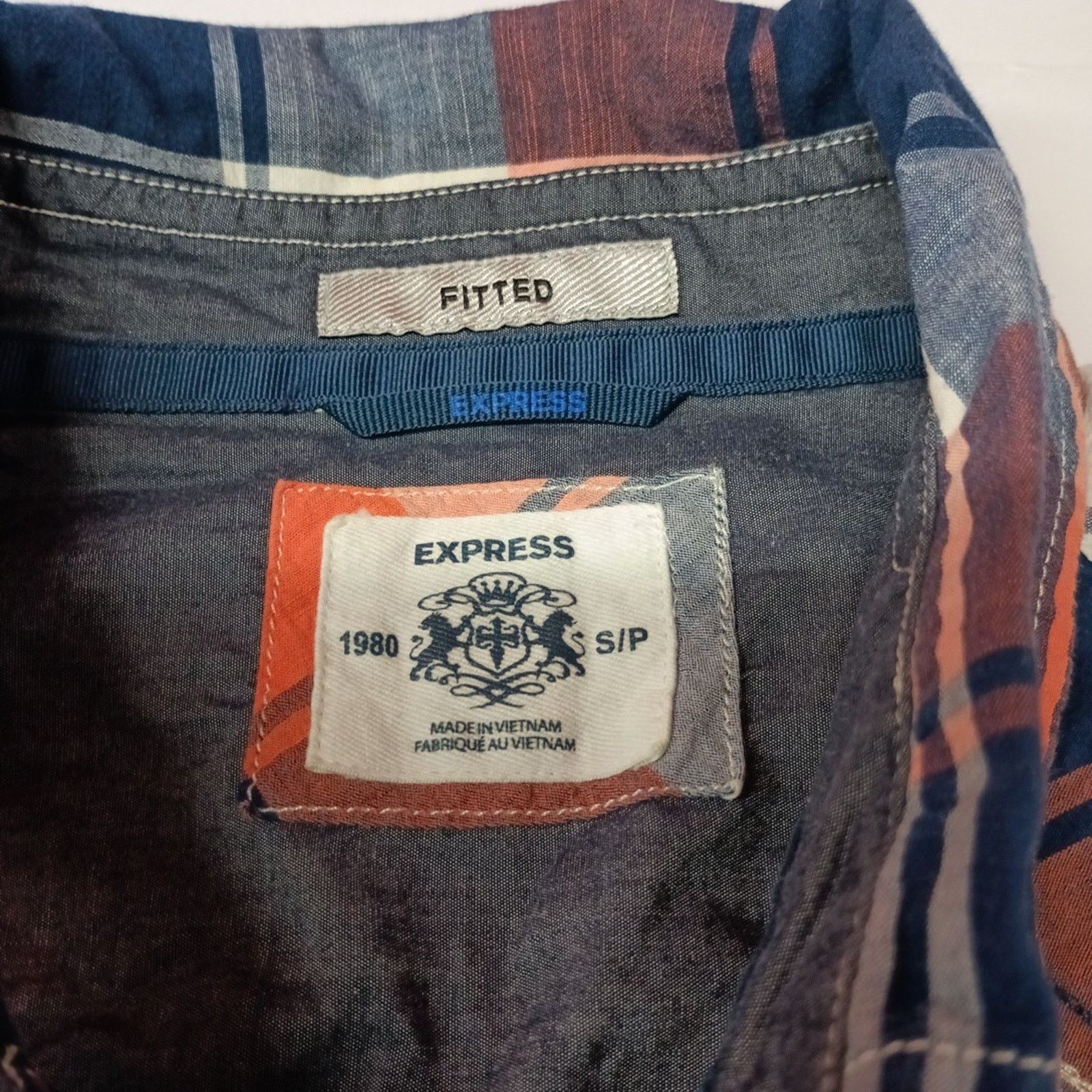 Express Express Button-Up Plaid Shirt Mens S Small Multicolor Fitted Size US S / EU 44-46 / 1 - 3 Thumbnail