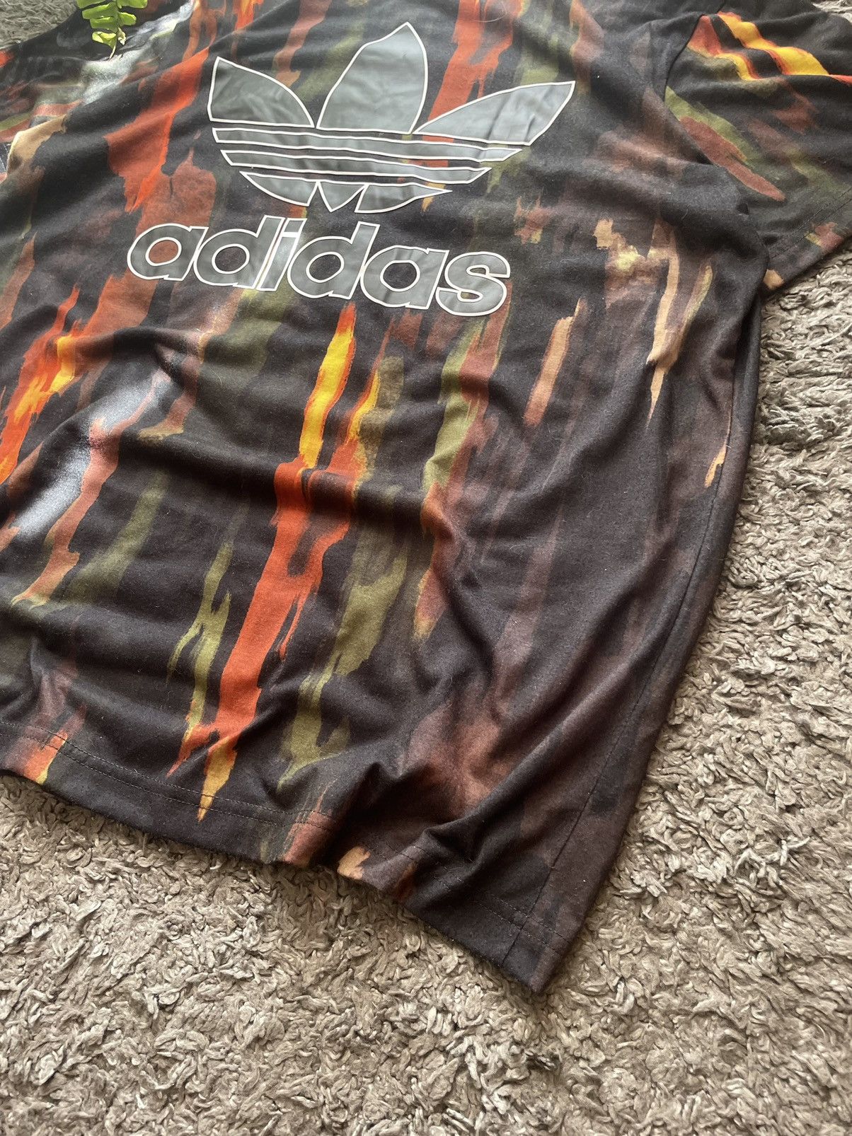 Adidas × Pharrell Adidas T-Shirt Pharrell Williams Designer Streetwear Rare Size US L / EU 52-54 / 3 - 5 Thumbnail
