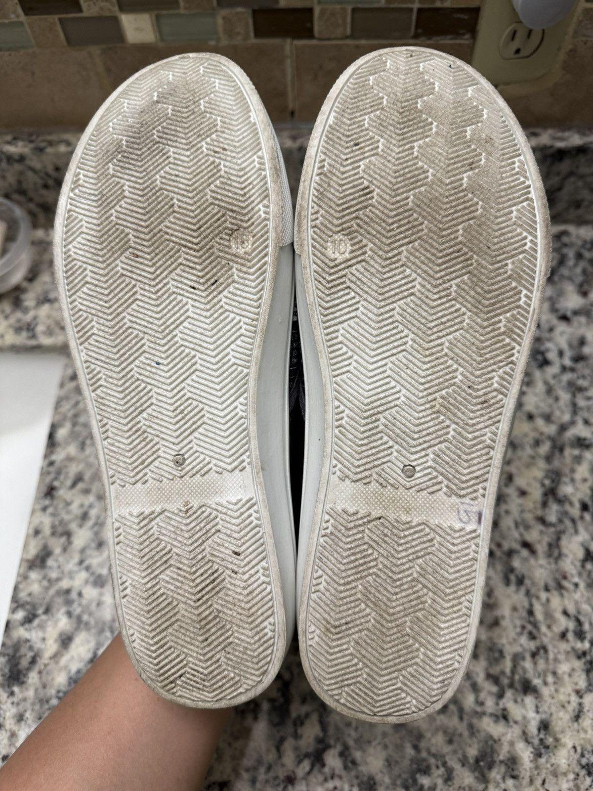 Other × Vintage The Office Dwight Schrute Men’s Slip Ons Size US 10 / EU 43 - 8 Thumbnail